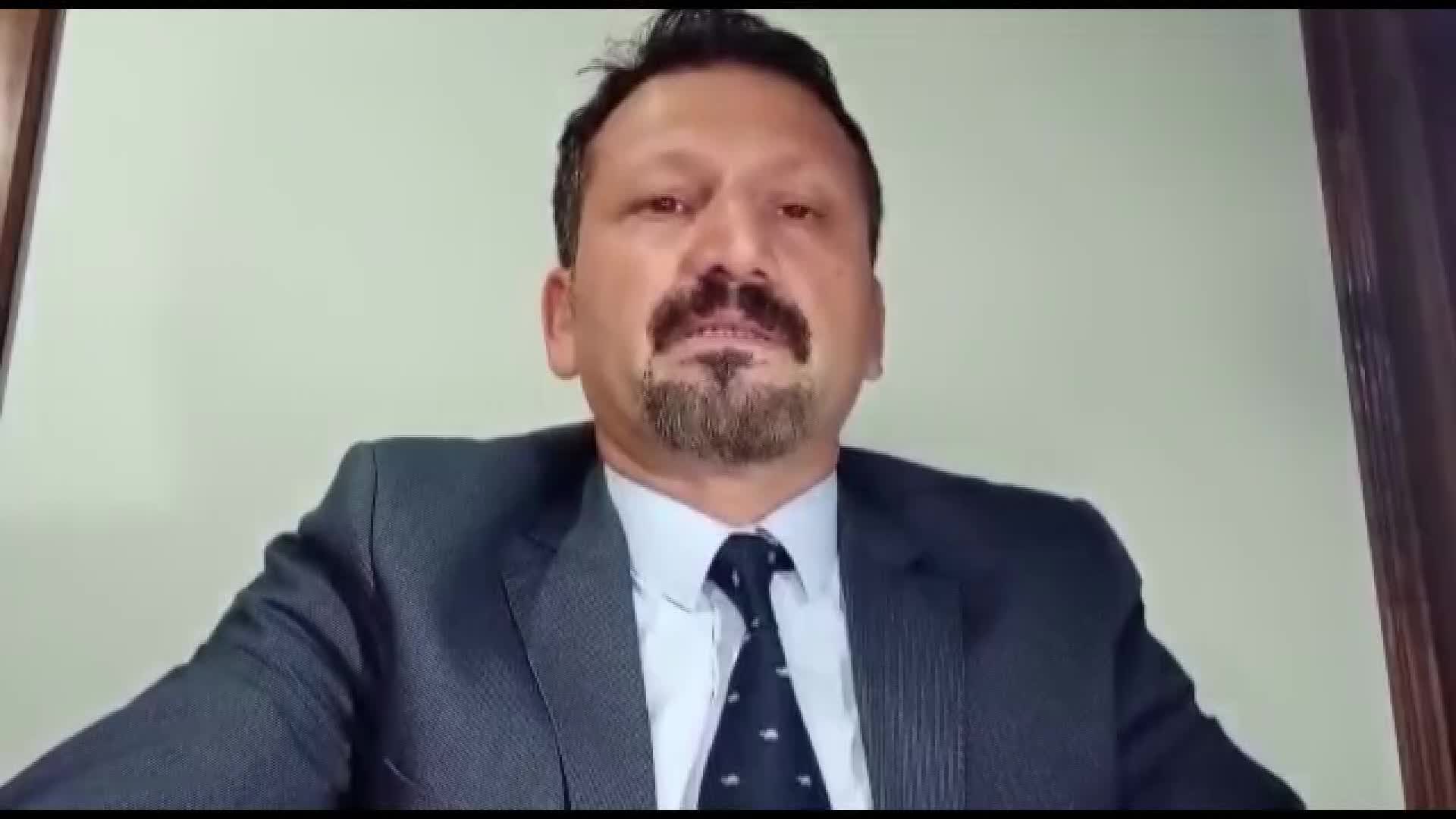 İSTANBUL VETERİNER HEKİMLER ODASI BAŞKANI ARSLAN: "VETERİNER HEKİMLERE UYGULANAN AYRIMCILIĞA DERHAL SON VERİLMELİ"