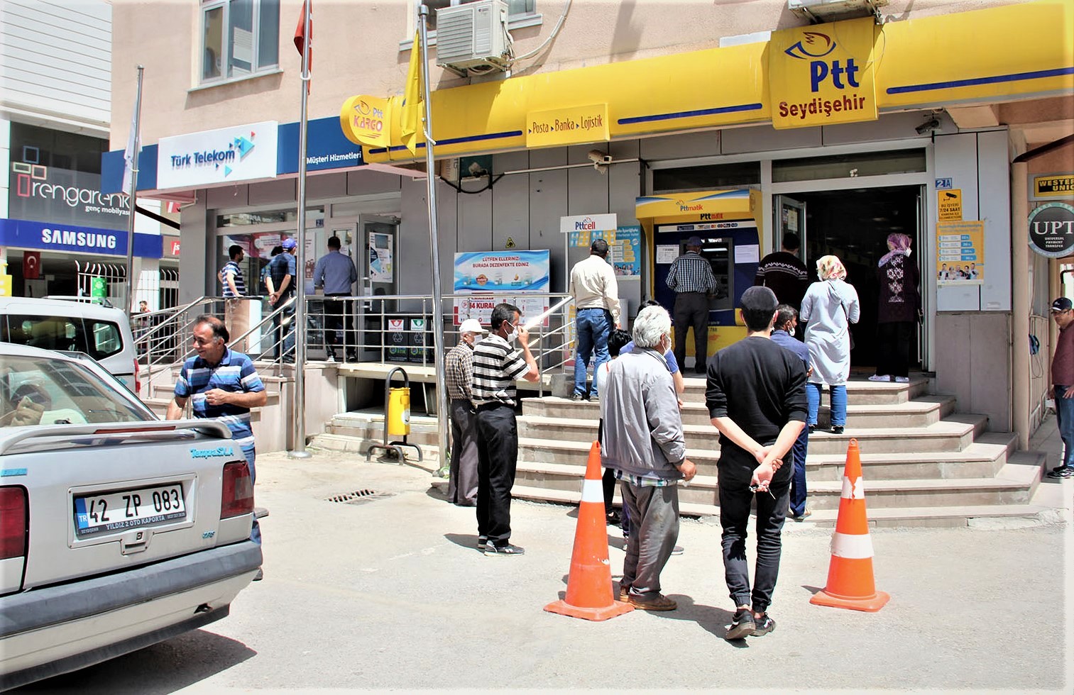 SEYDİŞEHİR PTT ŞUBESİ, YOĞUNLUK YAŞIYOR