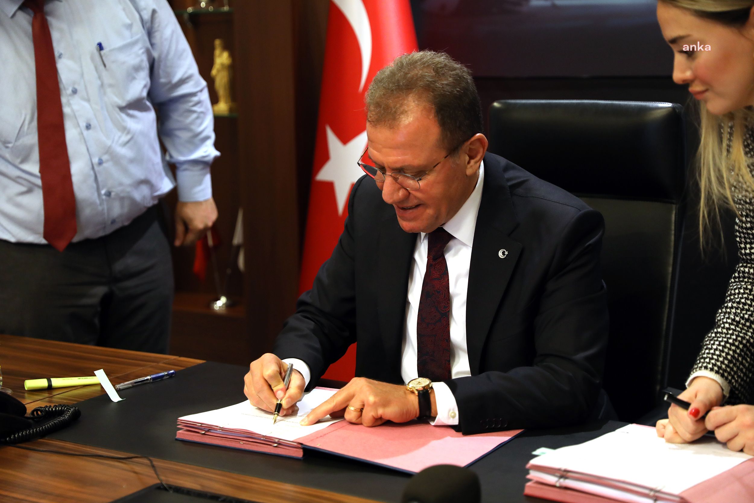 MERSİN BÜYÜKŞEHİR’İN ARAÇ FİLOSU CNG’Lİ OTOBÜSLER İLE GENİŞLİYOR