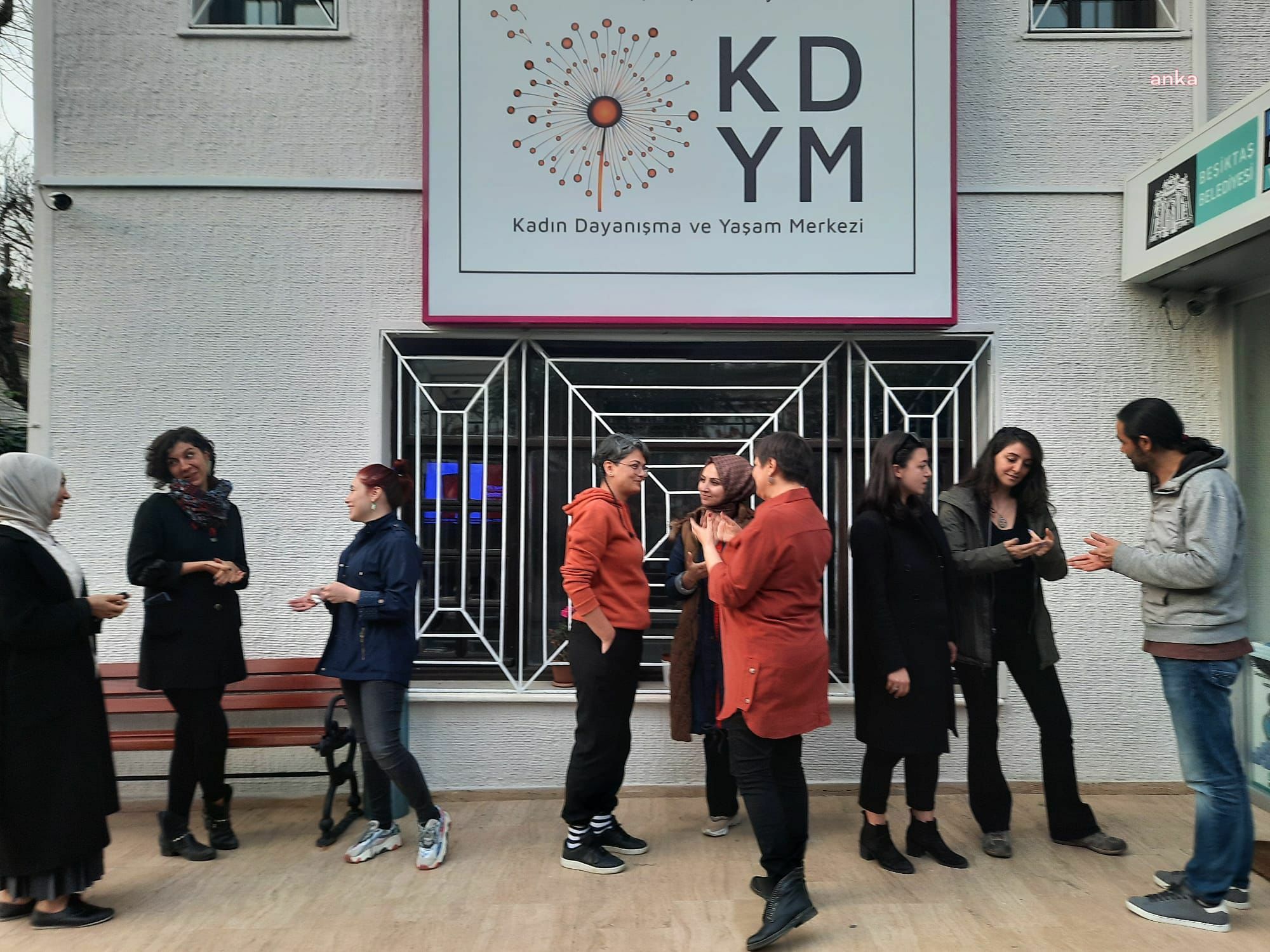 BEŞİKTAŞ’TA 10 ARALIK DÜNYA İNSAN HAKLARI GÜNÜ’NE ÖZEL ATÖLYE DÜZENLENDİ