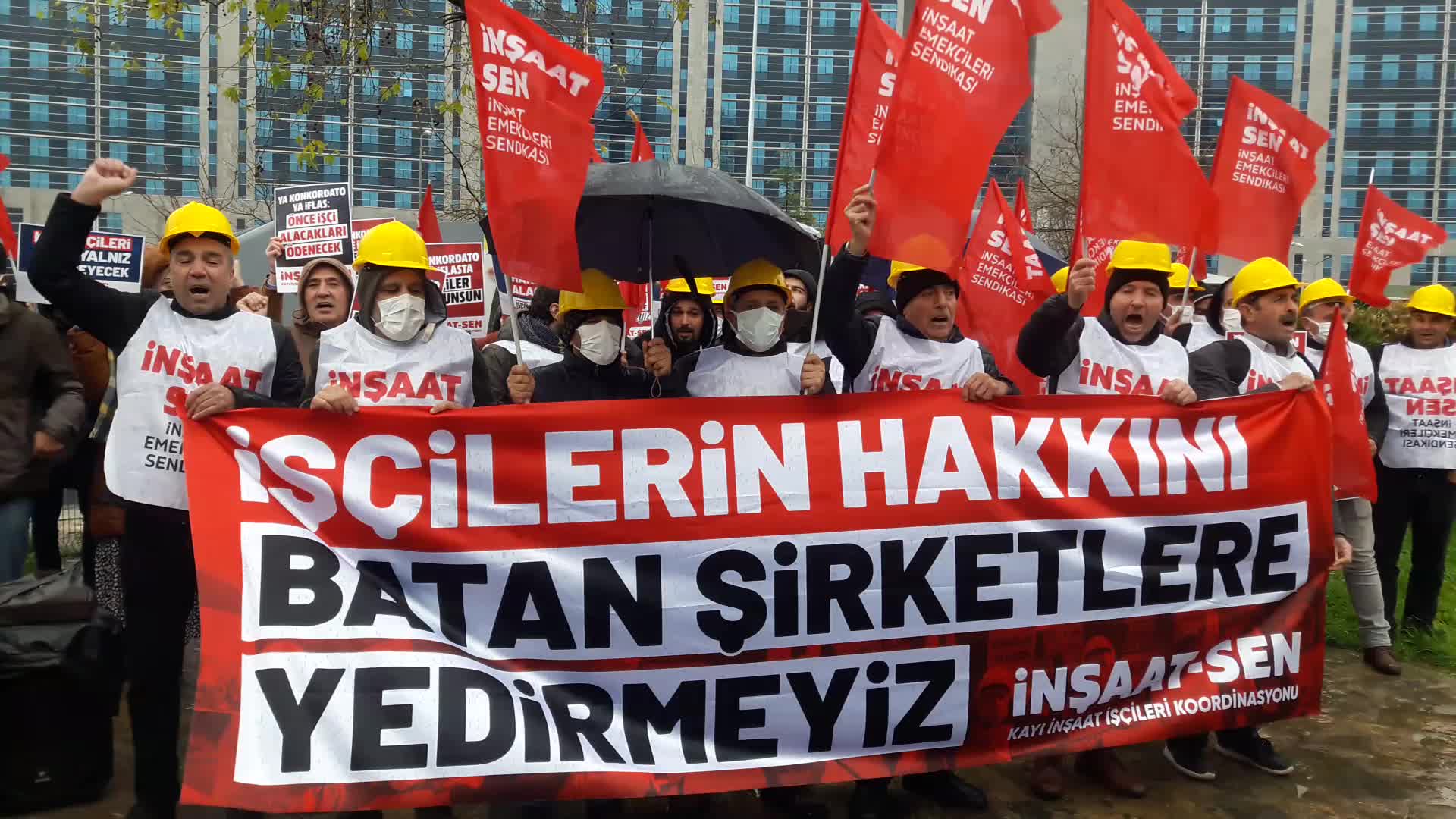 KAYI İNŞAAT İŞÇİLERİ 3 YILDIR ALAMADIKLARI MAAŞLARININ PEŞİNDE: "İŞÇİ ALACAKLARI ÖNCELİKLE ÖDENSİN"