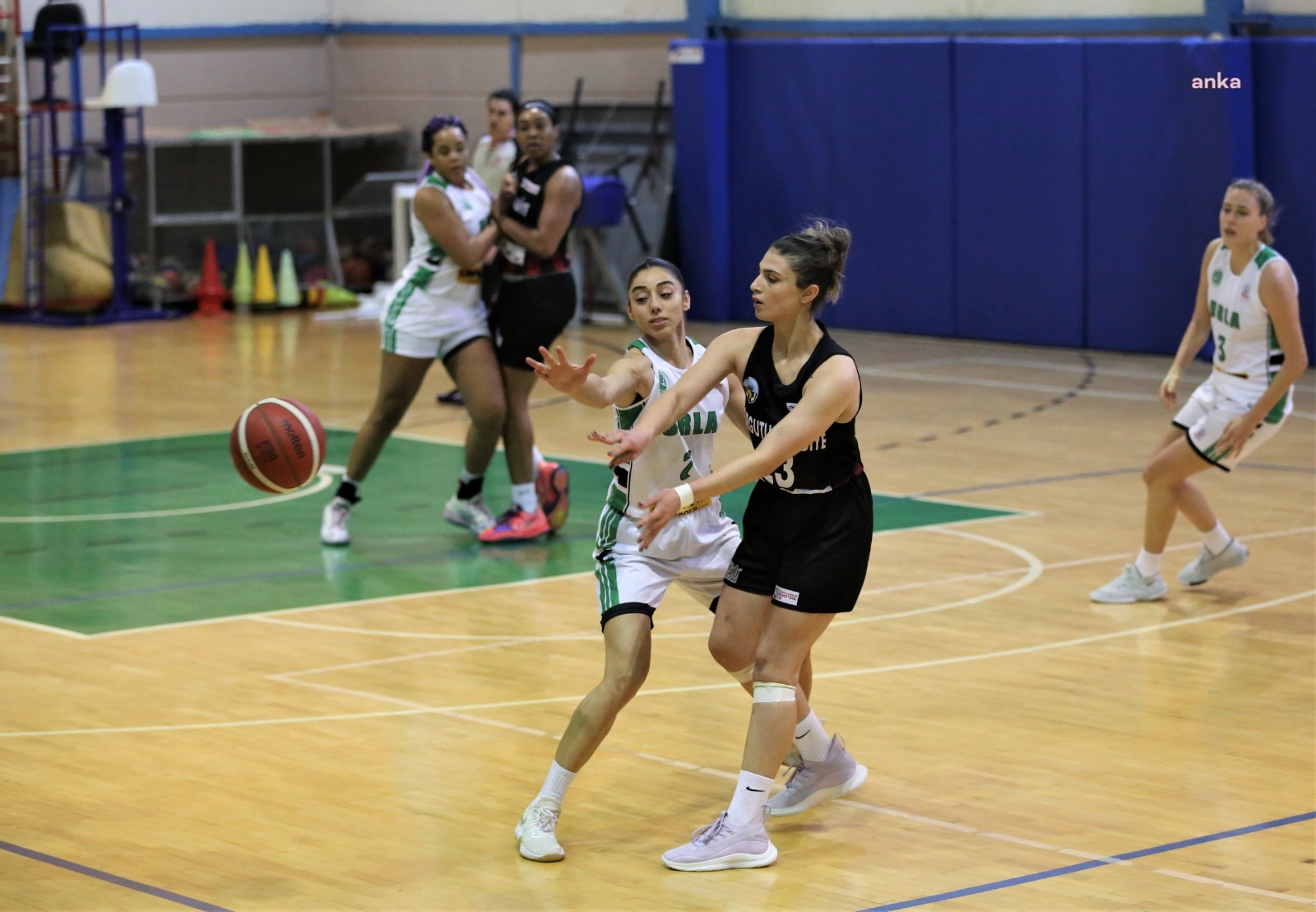 URLA DEPLASMANININ GALİBİ TURGUTLU BELEDİYESPOR