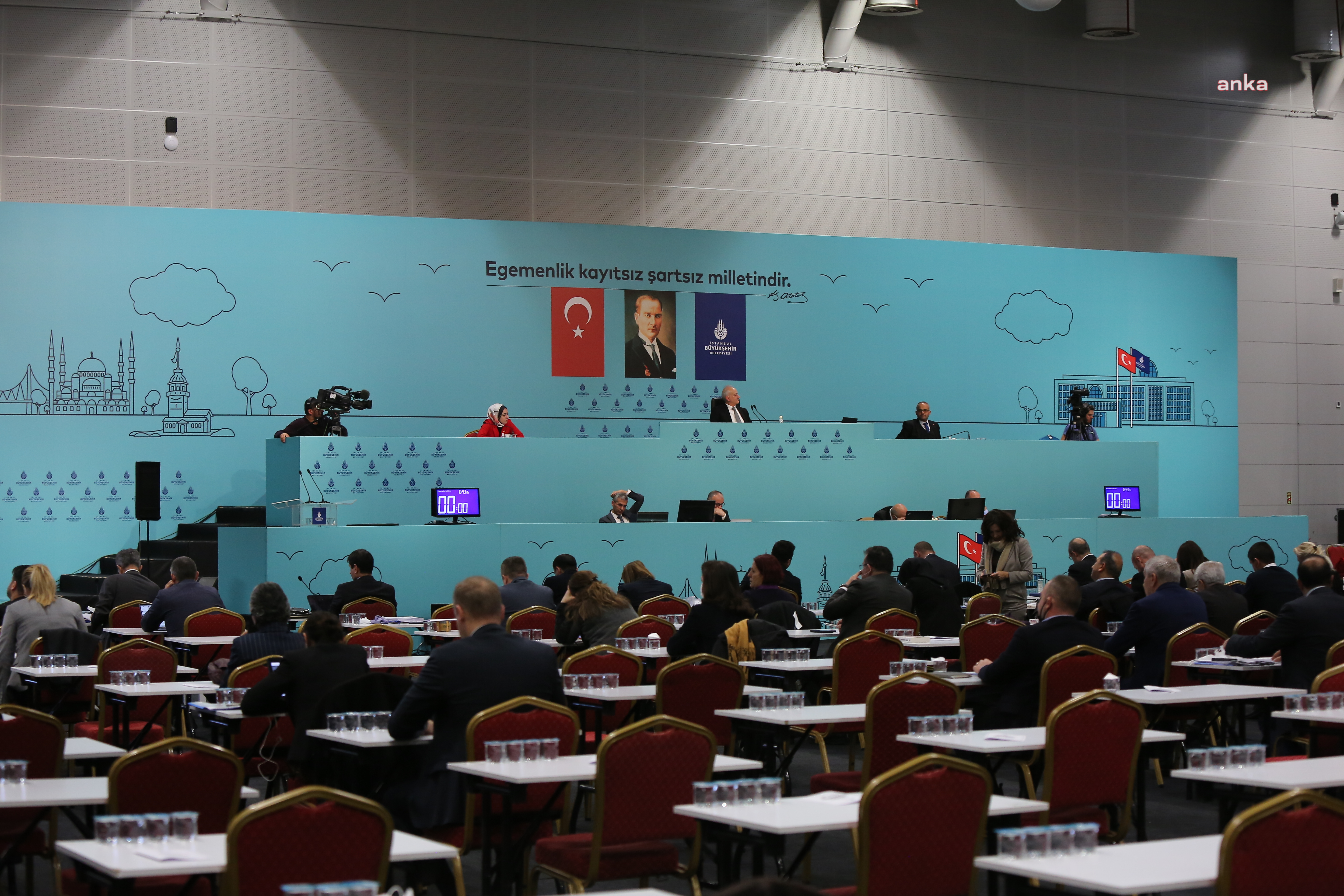 İMAMOĞLU’NA 299,8 MİLYON EUROLUK DIŞ BORÇLANMA YETKİSİ