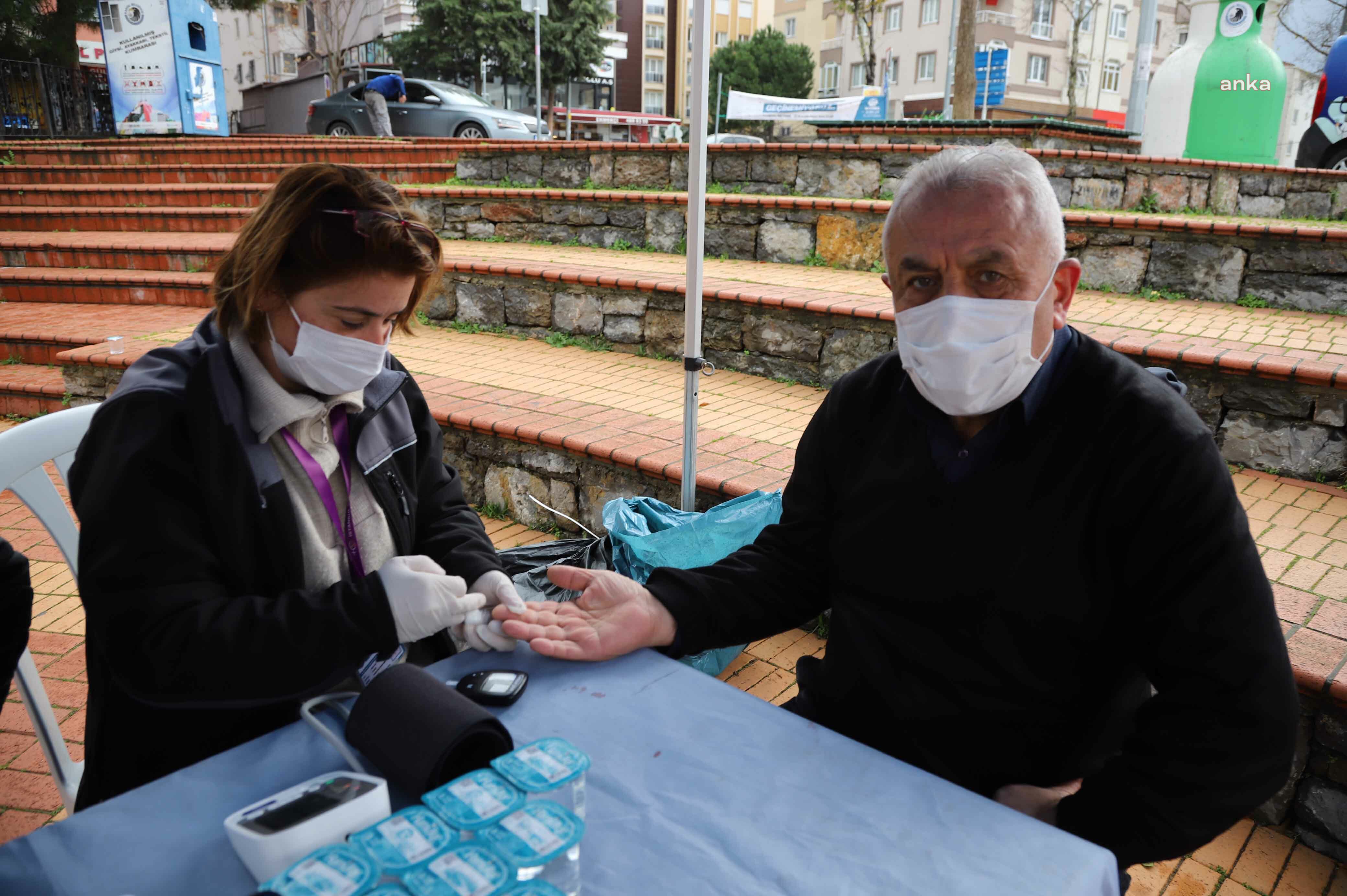 KARTAL BELEDİYESİ VE KIZILAY İLE VATANDAŞLARA SAĞLIK TARAMASI