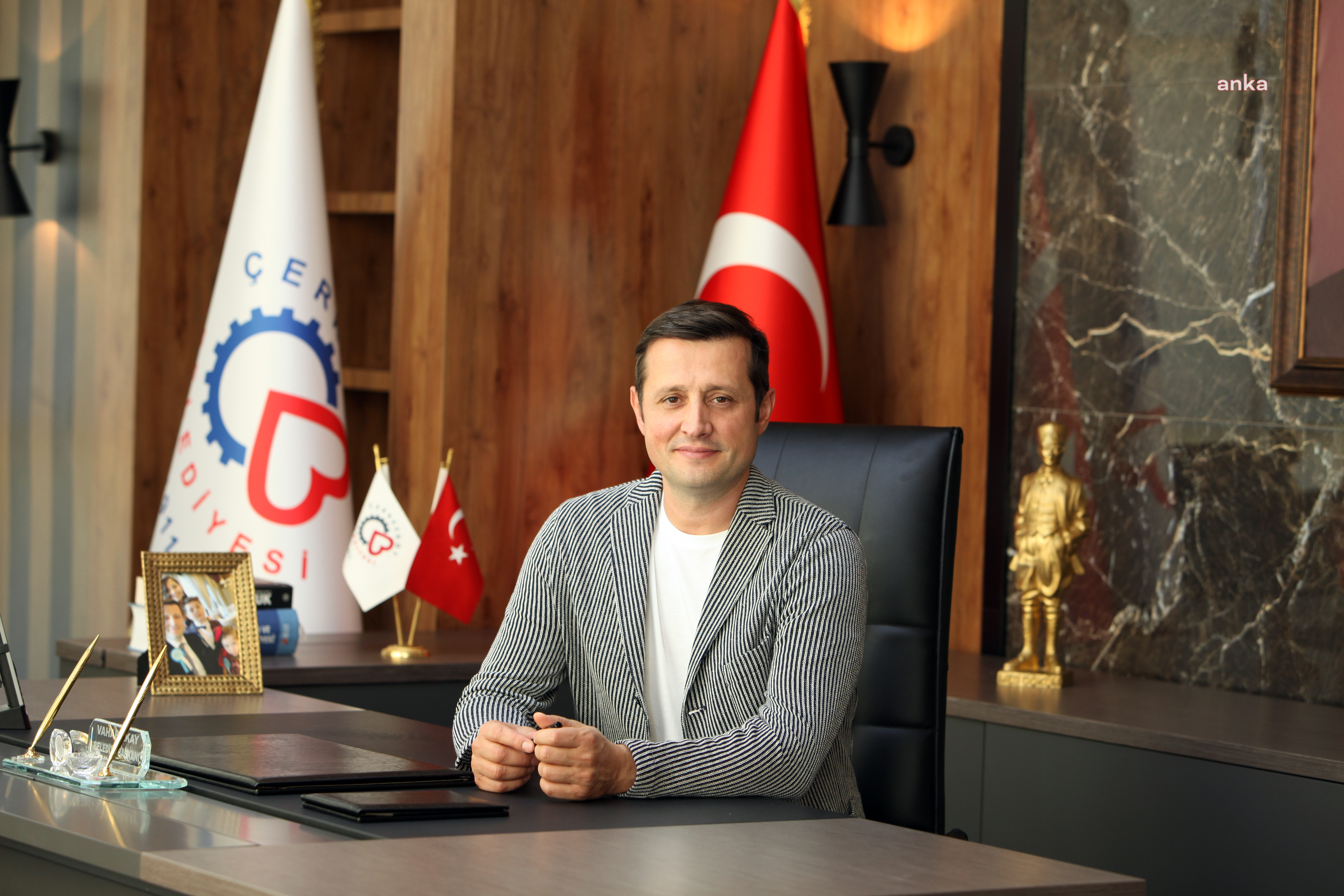 VAHAP AKAY: "ÇERKEZKÖY’DE UCUZ VE SAĞLIKLI EKMEK TÜKETİLECEK"