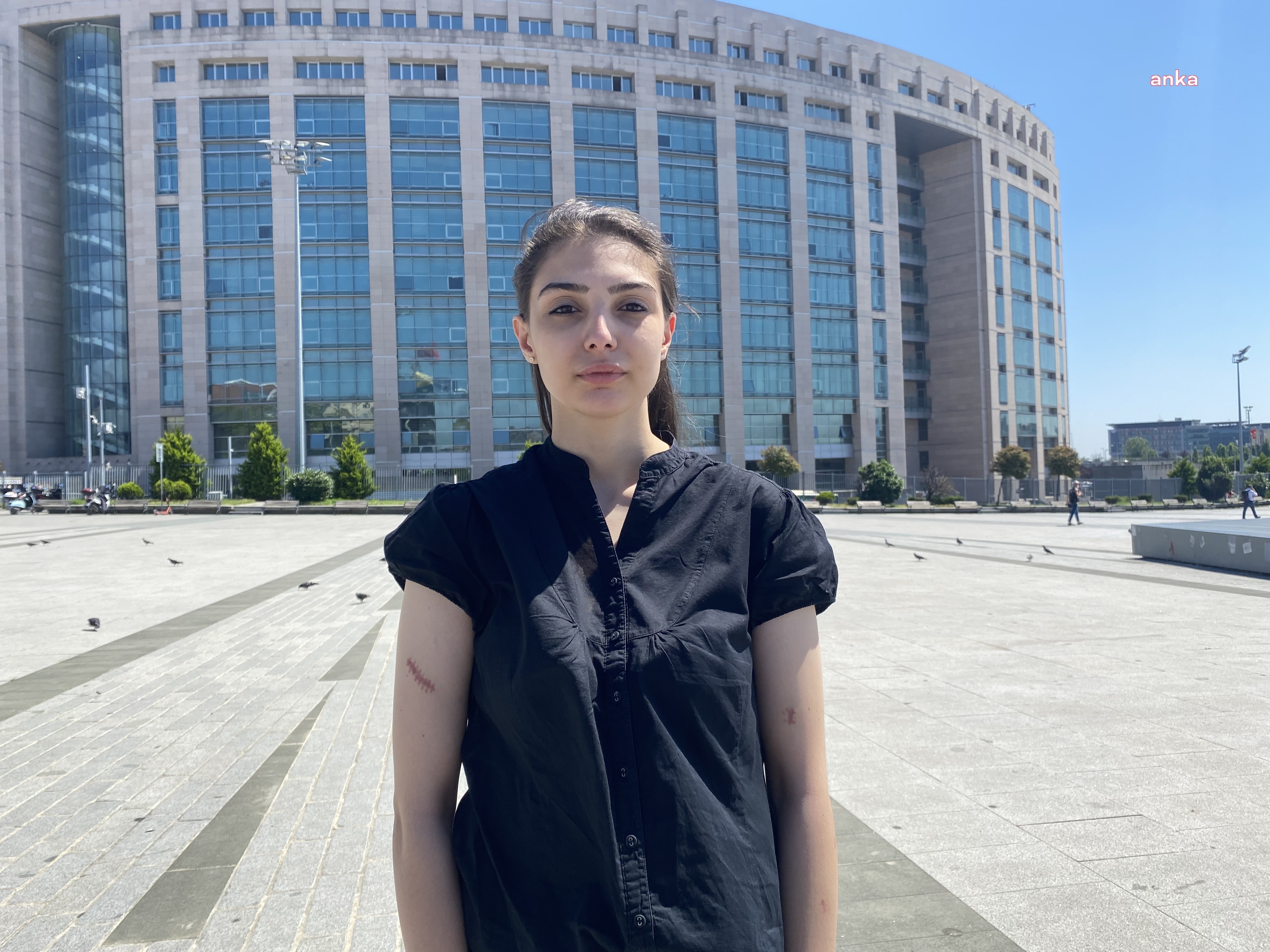 BOŞANMAK İSTEYEN EŞİNİ YARALAYAN SANIĞA İYİ HAL İNDİRİMİ