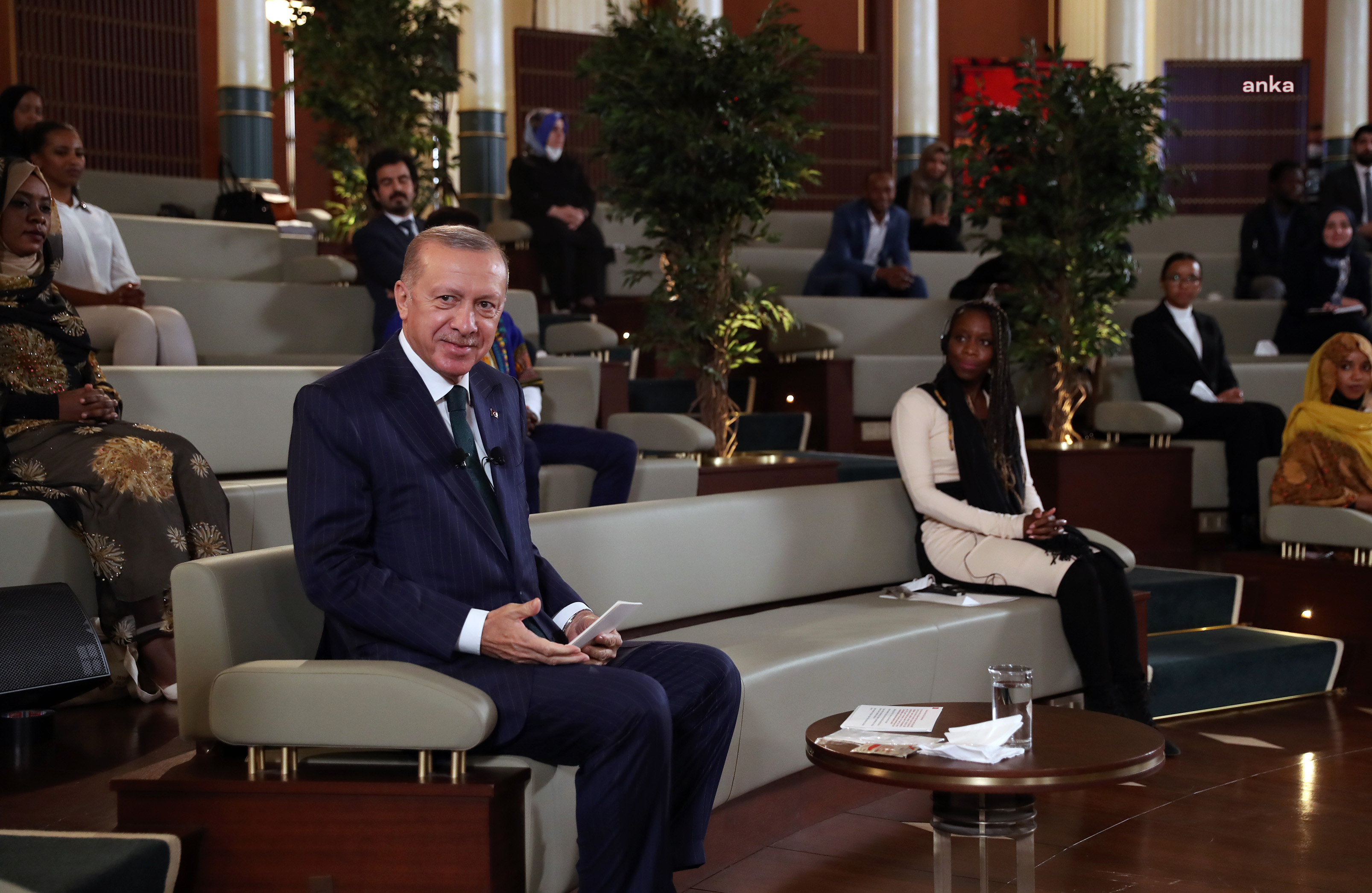 ERDOĞAN: "HALKIMI FAİZE EZDİRMEYECEĞİM"