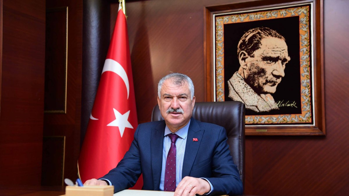 ADANA BELEDİYE BAŞKANI KARALAR: "MİNNETTARLIĞIMIZ KATLANARAK ARTIYOR"