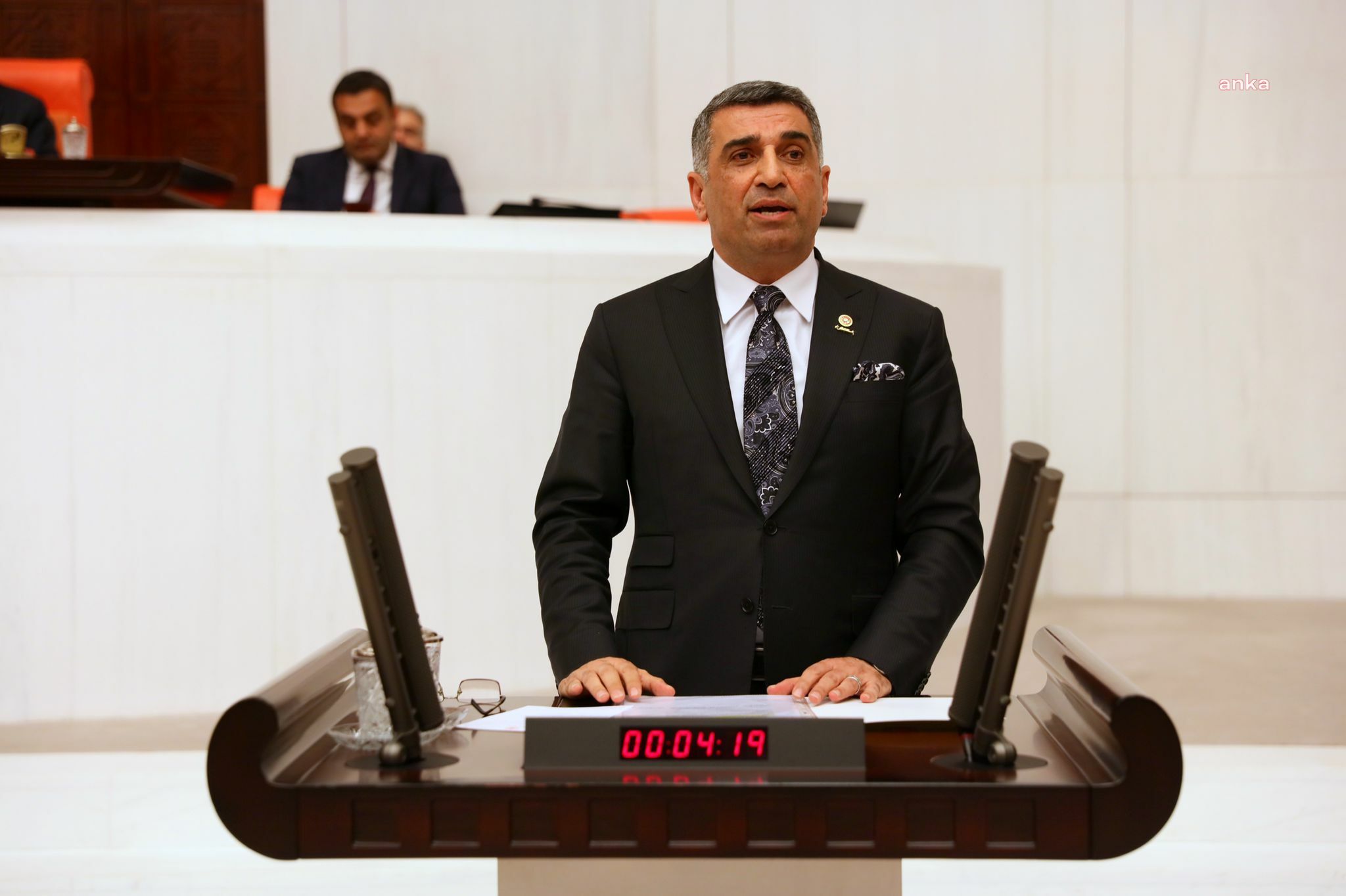 GÜRSEL EROL, POLİS EK GÖSTERGELERİNİN JANDARMAYA EŞİTLENMESİ İÇİN KANUN TEKLİFİ VERDİ