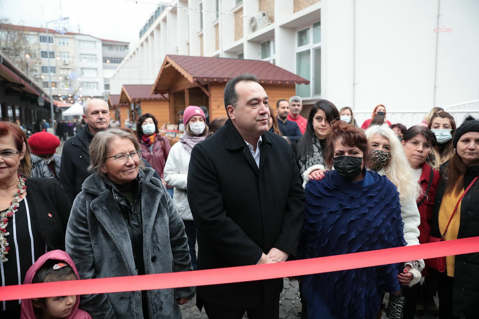 AKHİSAR’DA KADIN VE SANAT SOKAĞI AÇILDI