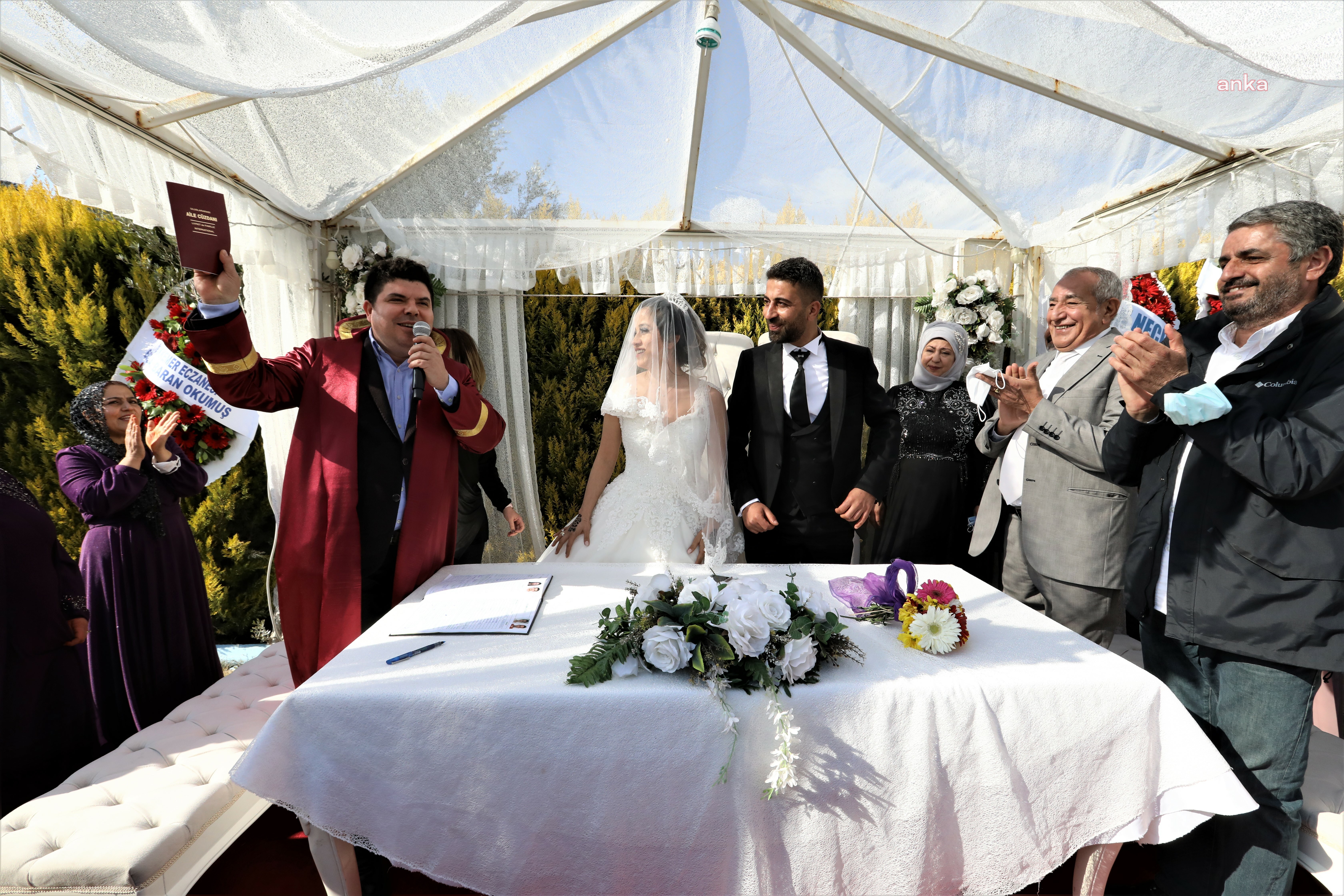 İZMİR'İN 2021 NİKÂH REKORTMENİ BUCA’YA TEŞEKKÜR BELGESİ