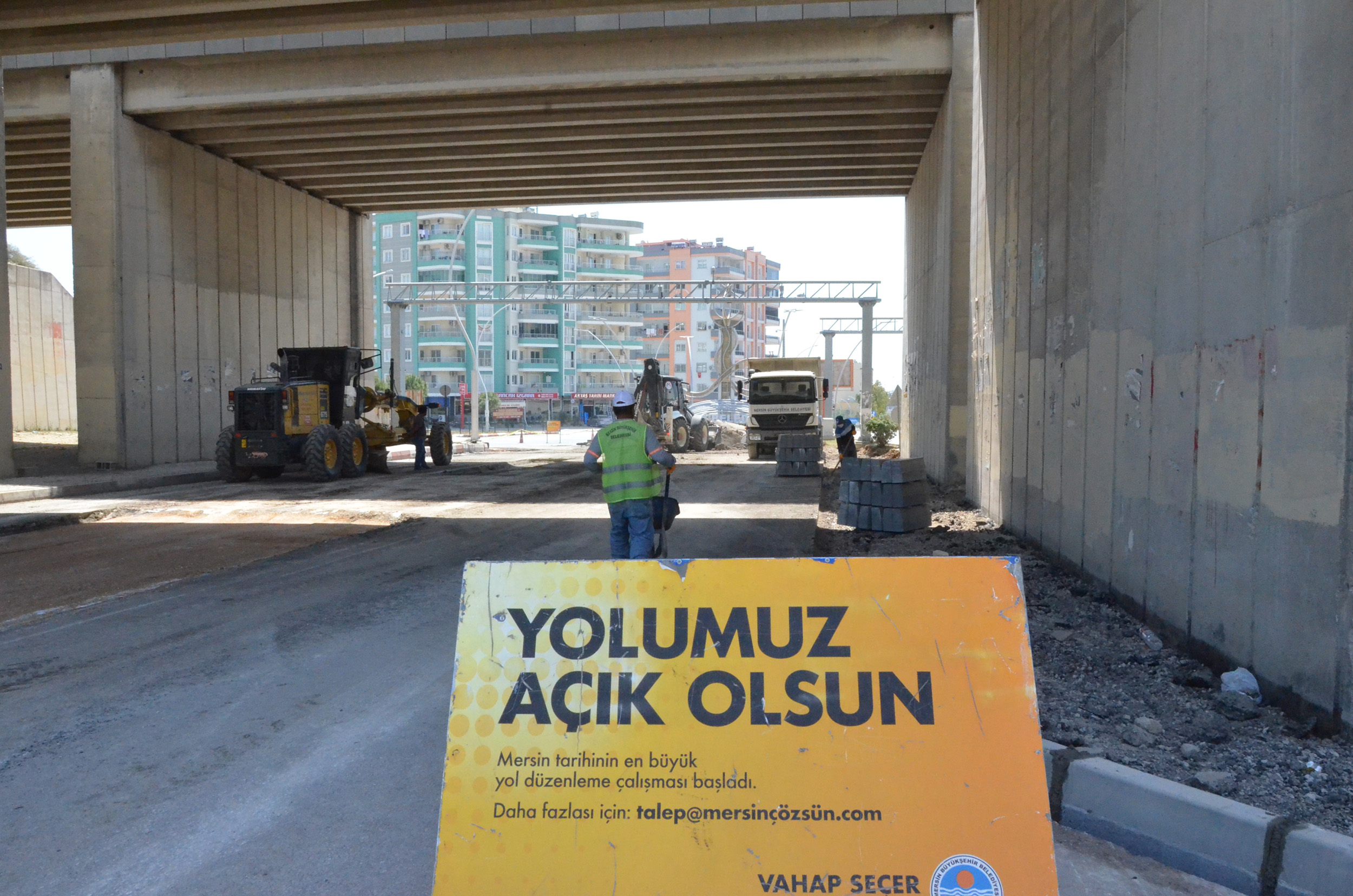 MERSİN BÜYÜKŞEHİR, TARSUS’TA KONAK BÖLGESİ KAVŞAĞINI YENİDEN DÜZENLEDİ