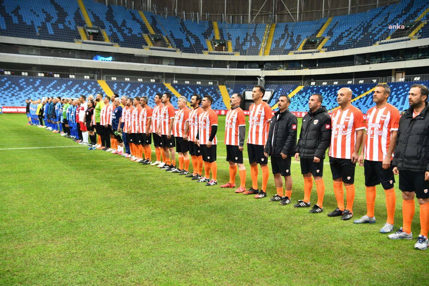 ‘SPORUN GÜLEN YÜZÜ ŞÖHRETLER KARMASI MAÇI' OYNANDI