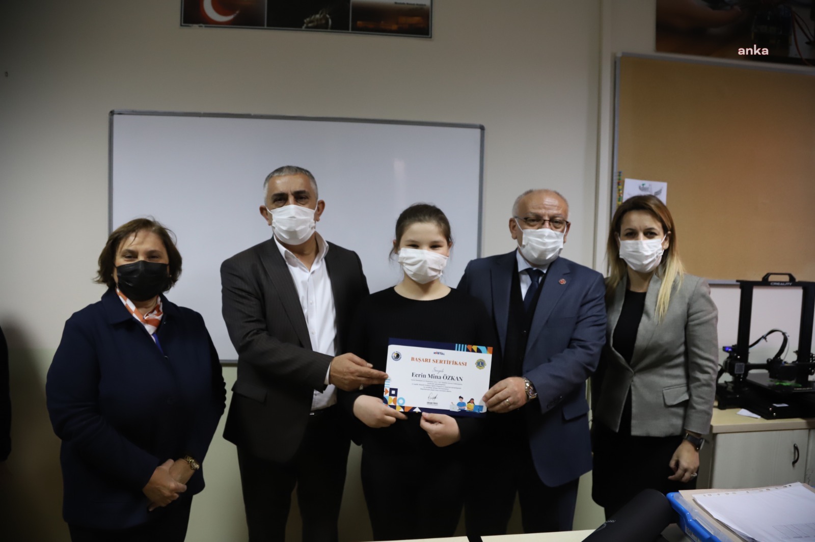 KARTAL BELEDİYESİ’NİN ROBOTİK KODLAMA ATÖLYESİ ÖĞRENCİLERİ SERTİFİKALARINA KAVUŞTU