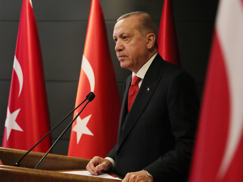 ERDOĞAN GENÇLERLE BULUŞTU