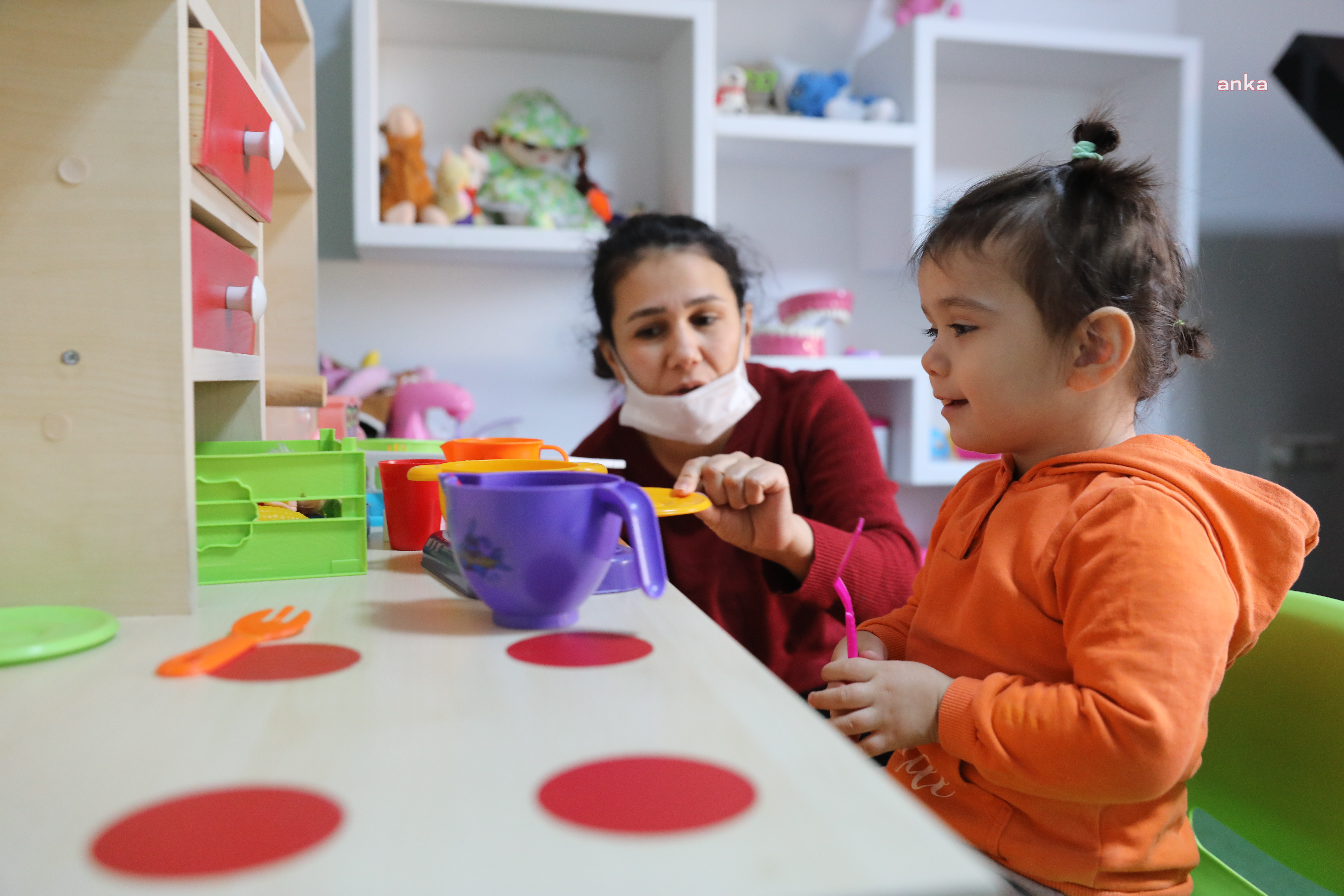 ANTALYA BÜYÜKŞEHİR KİTAP VE OYUNCAK KÜTÜPHANESİ ÇOCUKLARIN GÖZDESİ OLDU