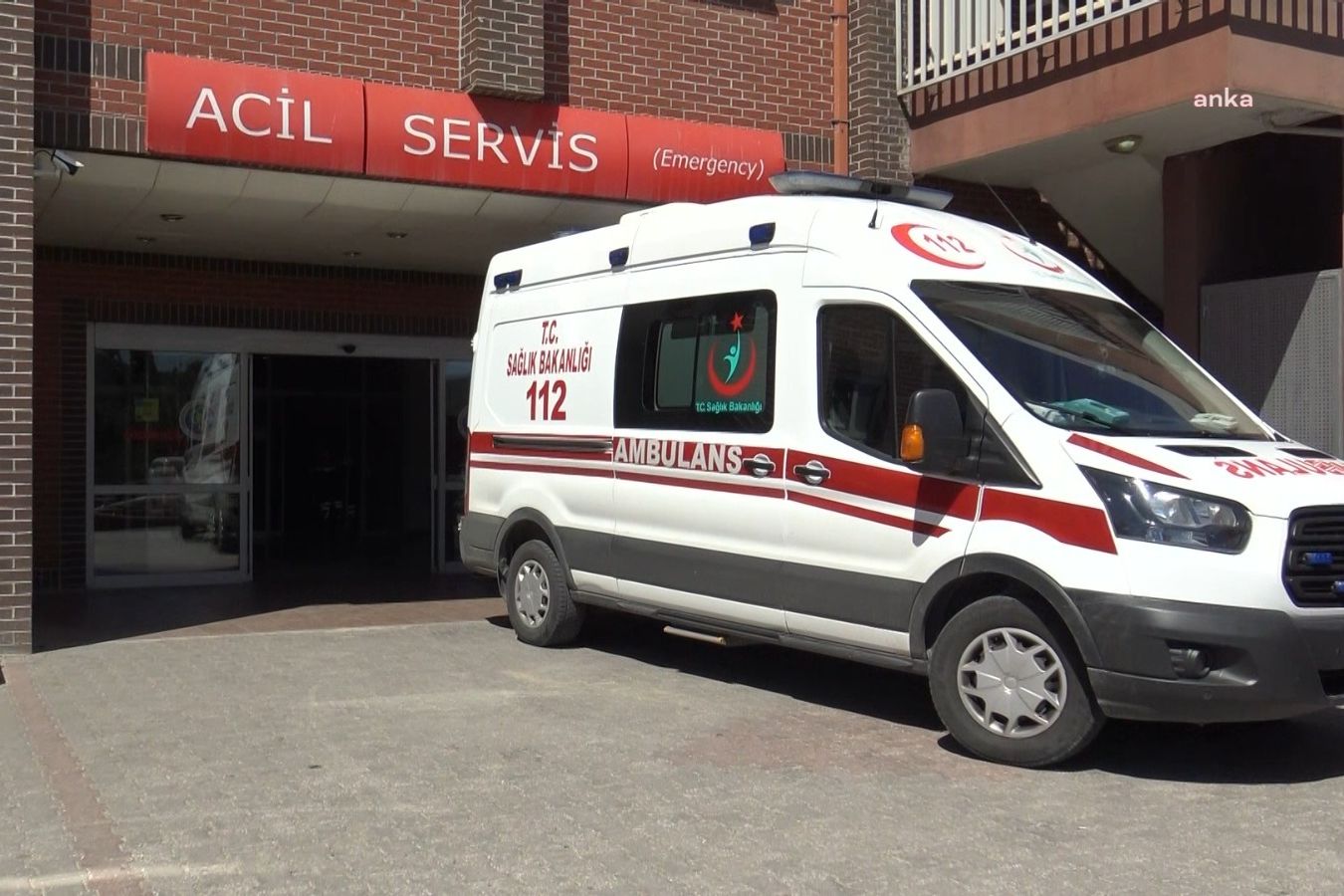 ARTVİN'DE 112 EKİBİNE SALDIRI
