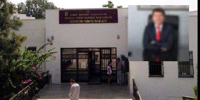 VERGİ DAİRESİ'NDEKİ RÜŞVET OPERASYONUNDA YAKALANAN ÜÇ KİŞİ TUTUKLANDI