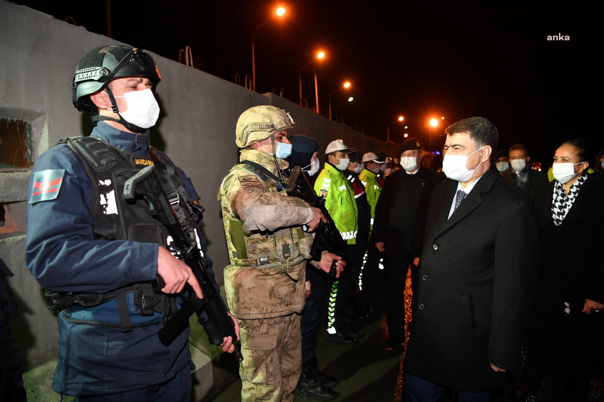 ANKARA VALİSİ ŞAHİN, POLİS VE JANDARMA UYGULAMA NOKTALARINI ZİYARET ETTİ