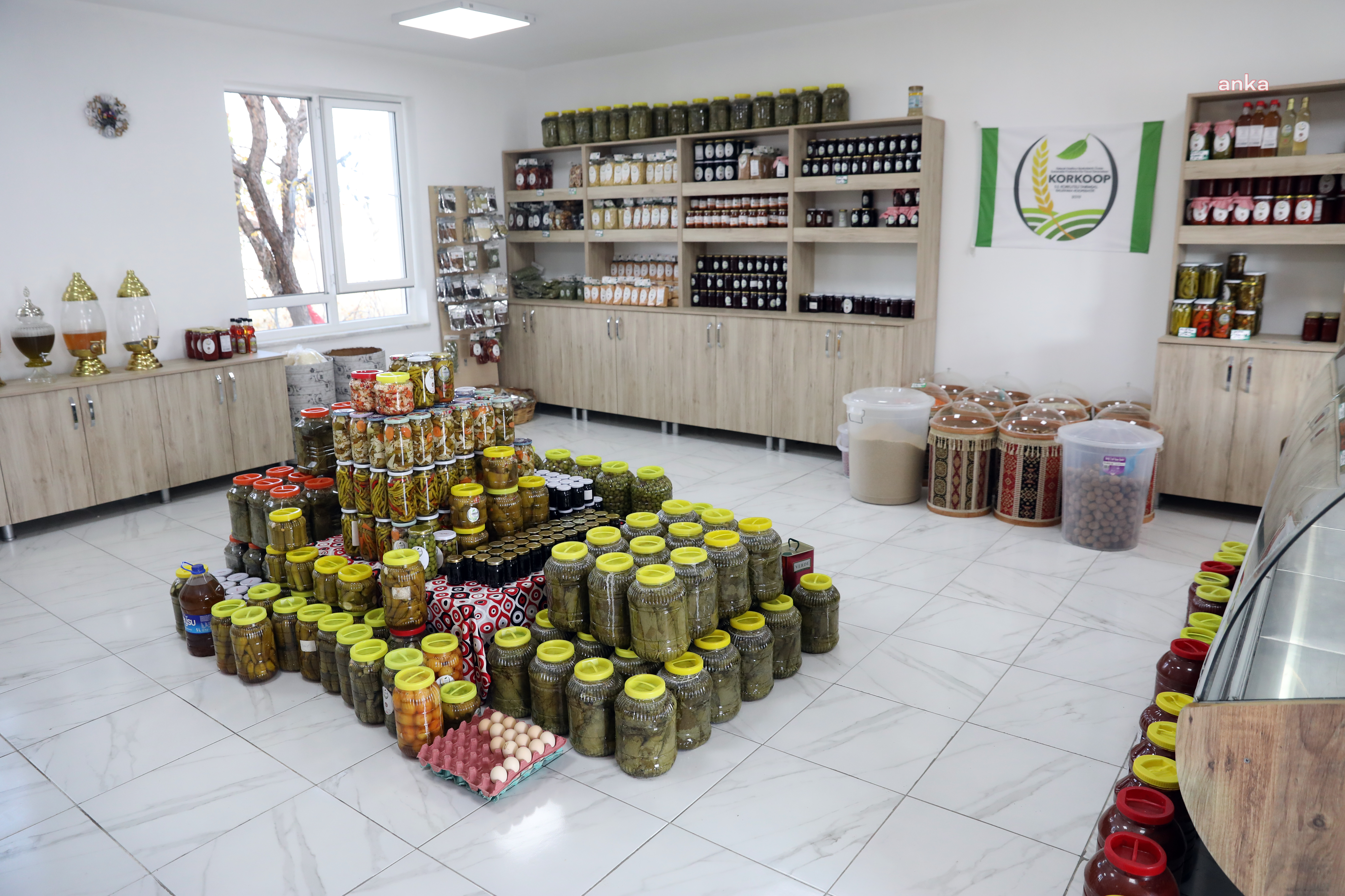 KORKUTELİ ÜRÜNLERİ KORKOOP'TA