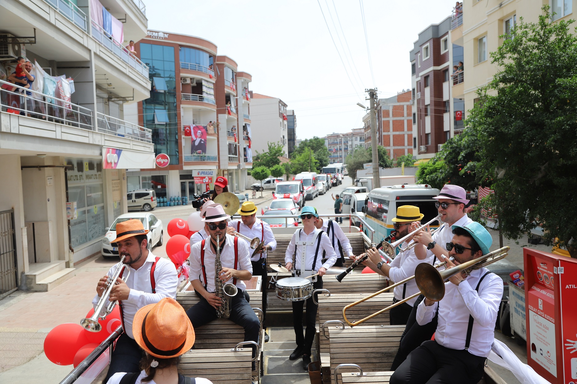MENDERES'TE RENKLİ 19 MAYIS KUTLAMASI