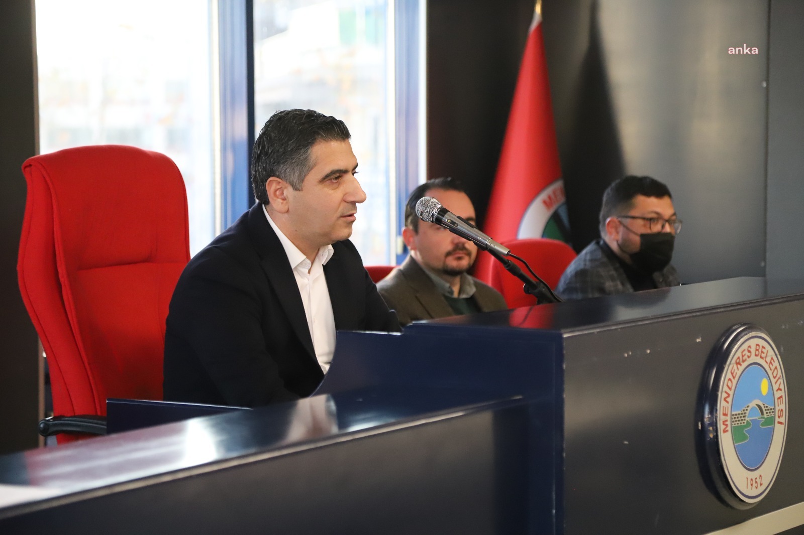 MENDERES’TE YILIN İLK BELEDİYE MECLİSİ GERÇEKLEŞTİ