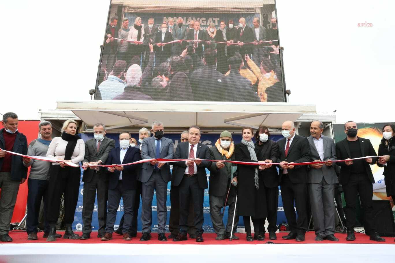 ANTALYA BÜYÜKŞEHİR, 5 BİN DÖNÜM ARAZİYİ SUYA KAVUŞTURDU
