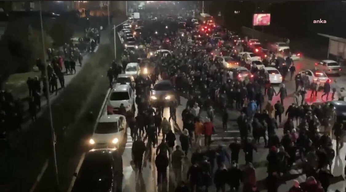 KAZAKİSTAN’DA DOĞAL GAZ ZAMMI PROTESTOLARI İSTİFA GETİRDİ