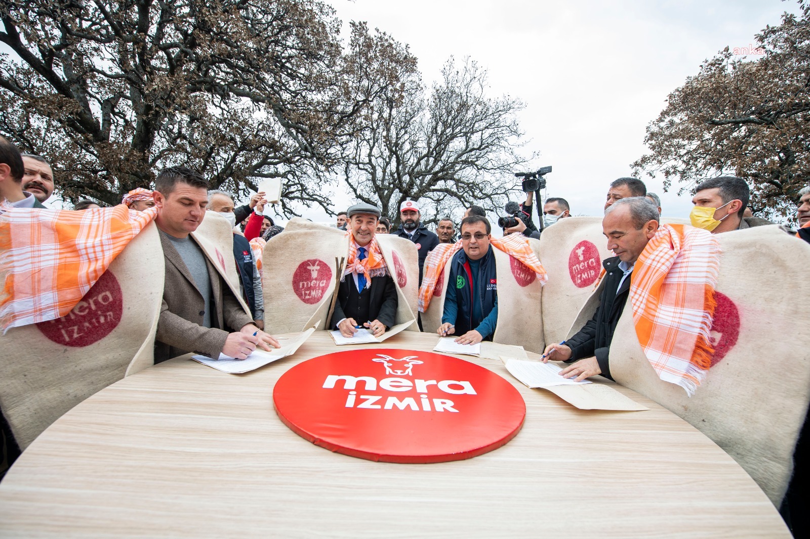 TUNÇ SOYER “MERA İZMİR” PROJESİNİ BAŞLATTI