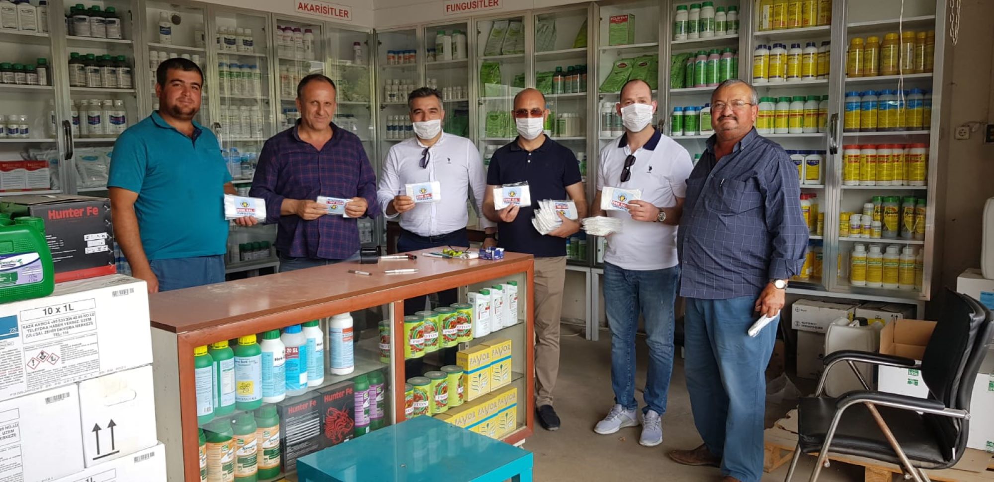 TURGUTLU BELEDİYE BAŞKANI AKIN'DAN SANAYİ ESNAFINA MASKE DESTEĞİ