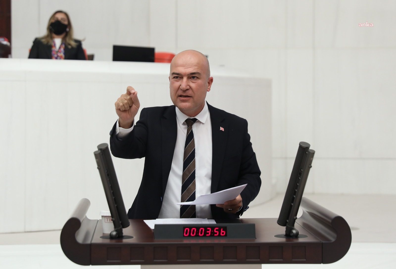 MURAT BAKAN: "TÜRKİYE 141 KONTEYNER ÇÖPTEN NASIL KURTULACAK"