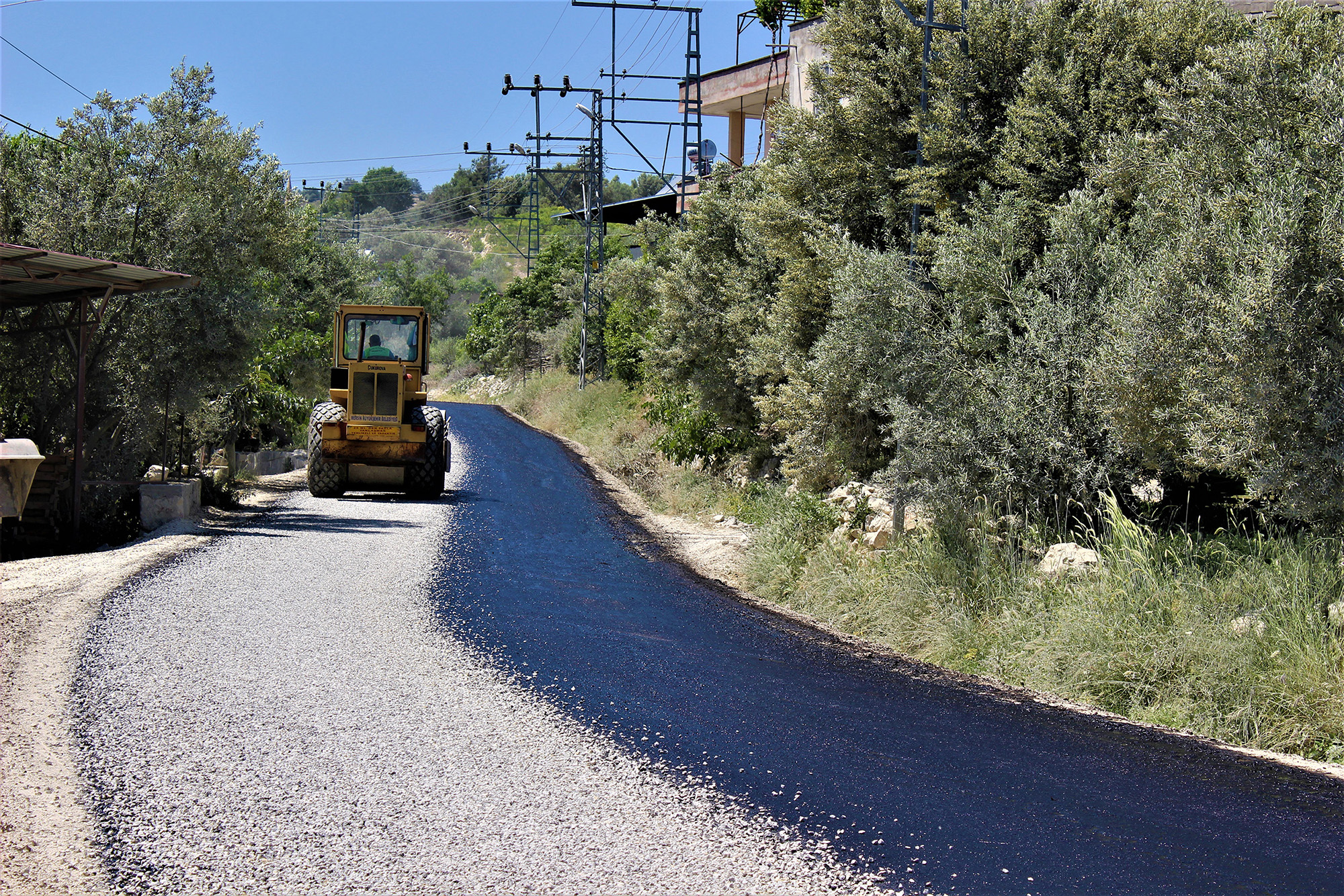 MERSİN BÜYÜKŞEHİR’İN ÇALIŞMASI İLE VATANDAŞIN 1 SAATLİK YOL ÇİLESİ 20 DAKİKAYA DÜŞTÜ