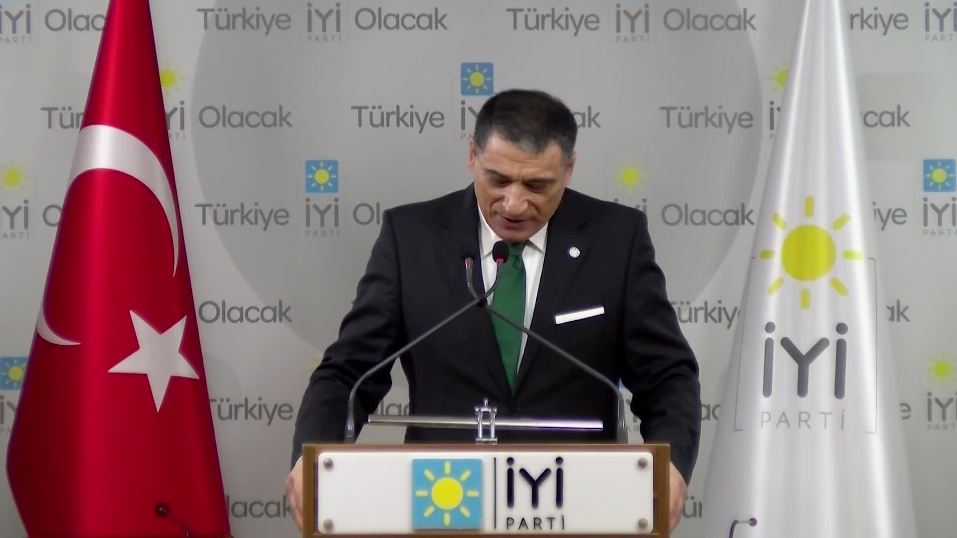 OKUTAN: HÜKÜMETİN BARO YAPISINI DEĞİŞTİRME PLANI, FETÖ PROJESİYDİ