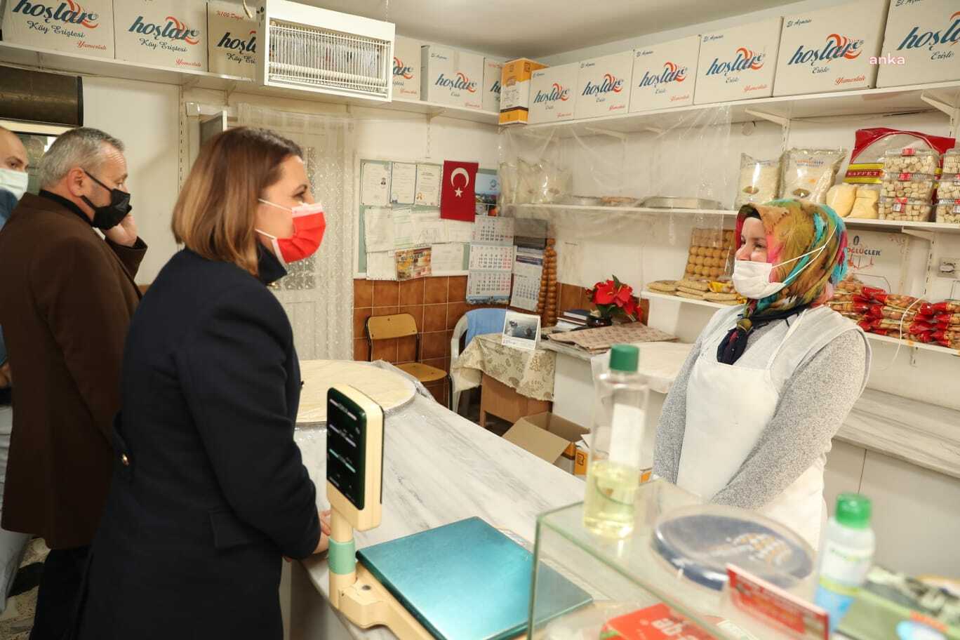 İZMİT BELEDİYE BAŞKANI HÜRRİYET’TEN KURUÇEŞME’DE ESNAF ZİYARETİ