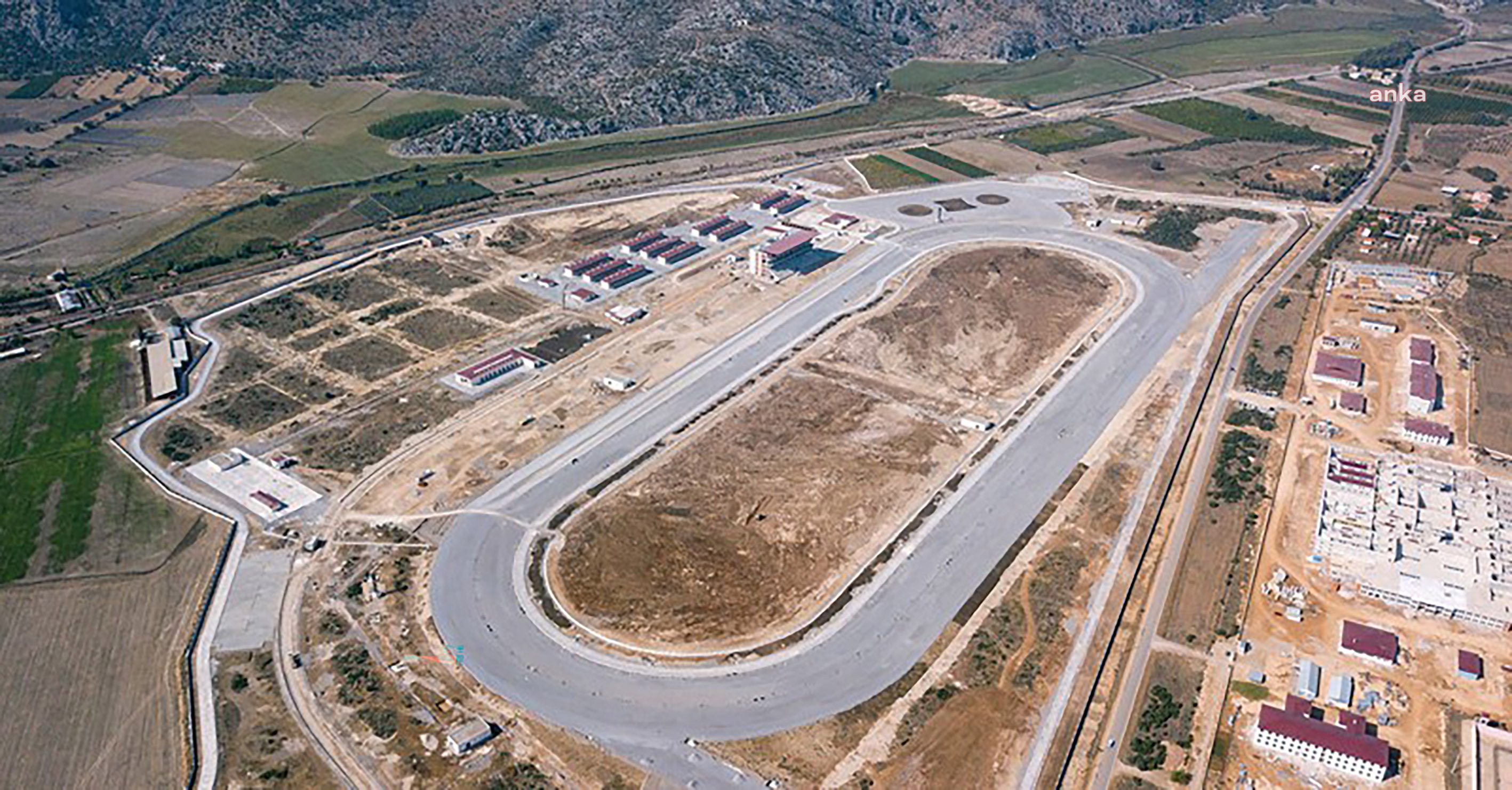 ANTALYA HİPODROMU KAPILARINI AÇIYOR