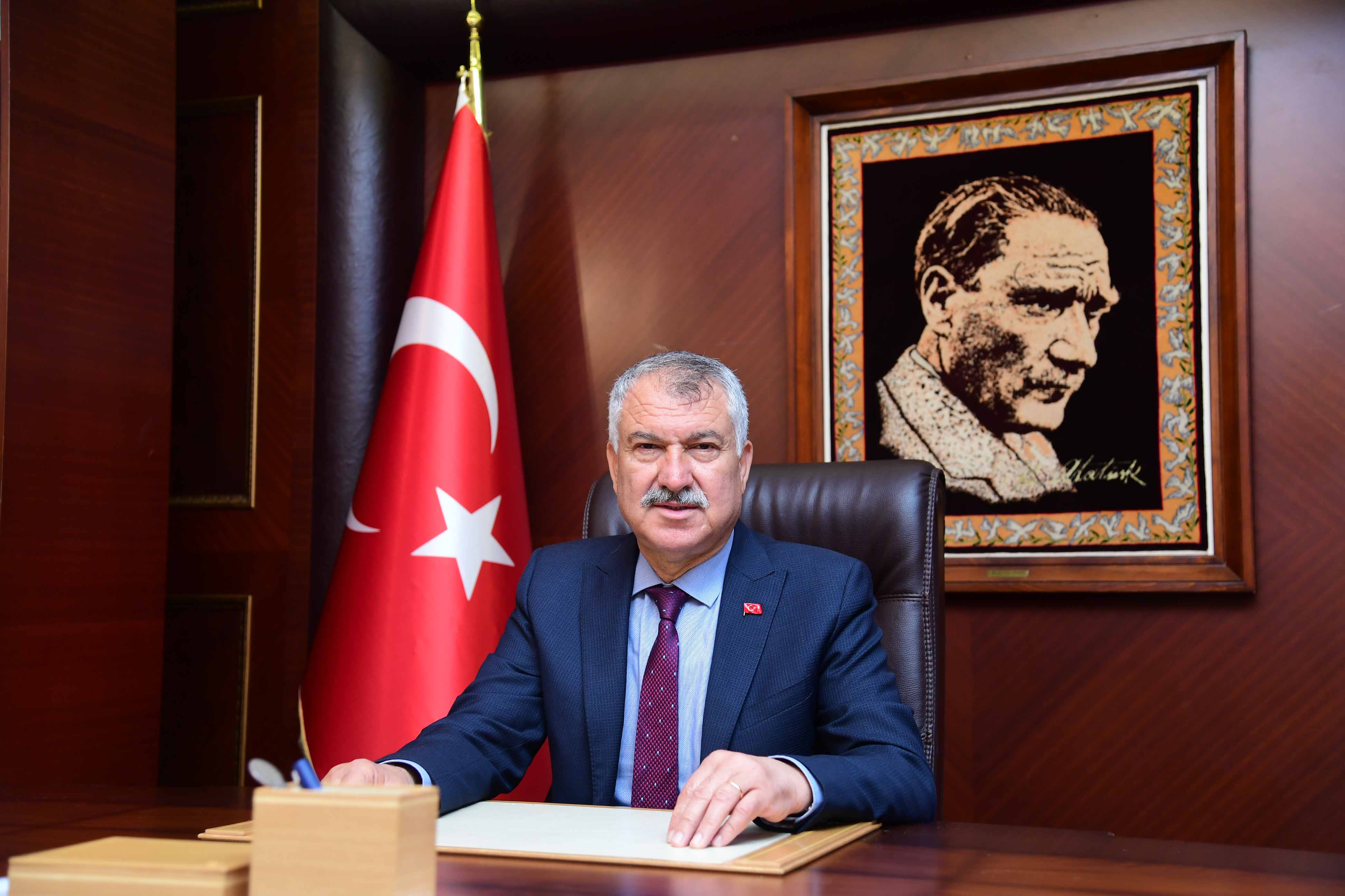 ZEYDAN KARALAR'DAN BAYRAM MESAJI