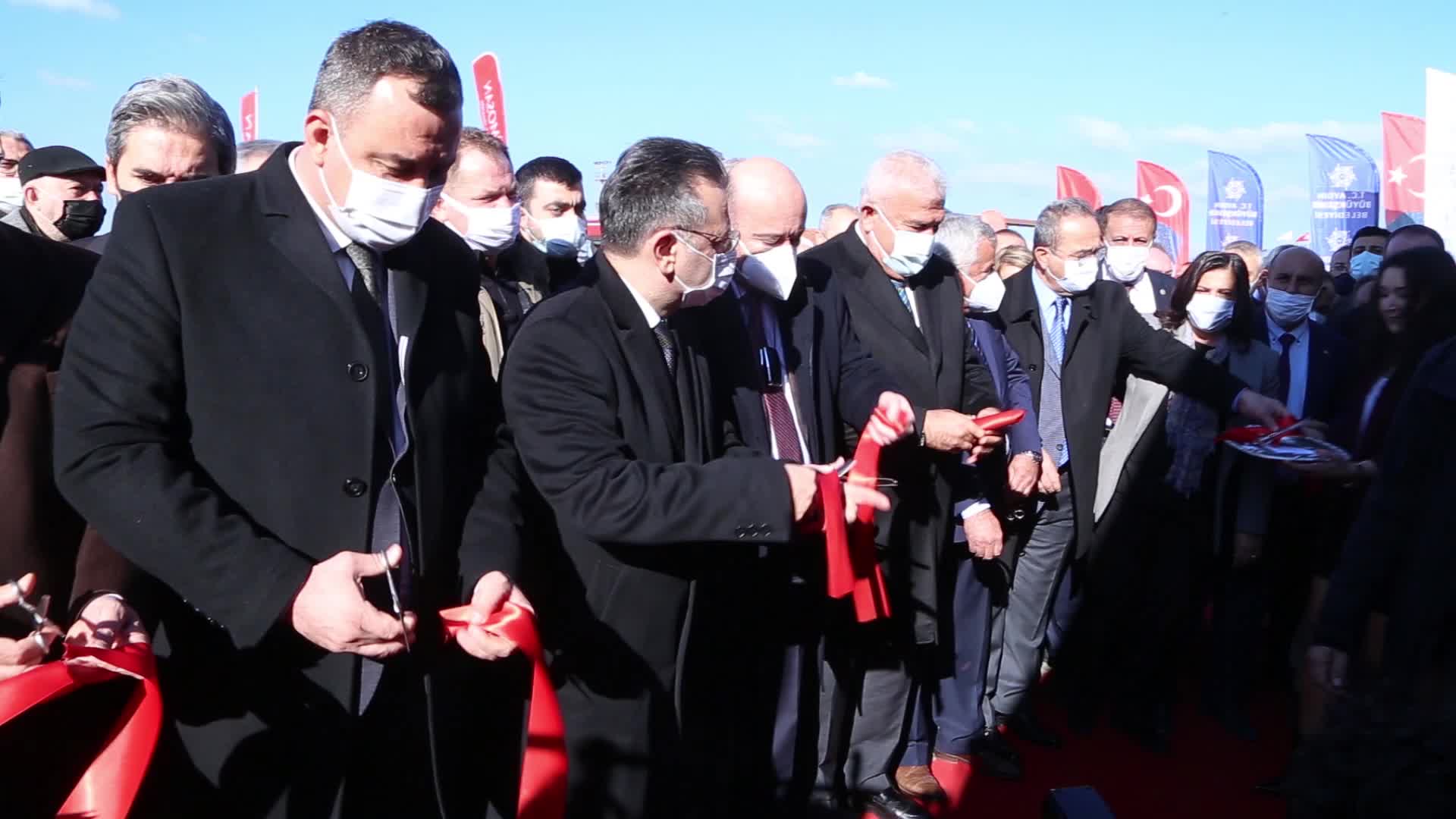 EFELER BELEDİYE BAŞKANI ATAY, AYDIN TARIM FUARI'NDA BELEDİYENİN ÜRÜNLERİNİ TANITTI