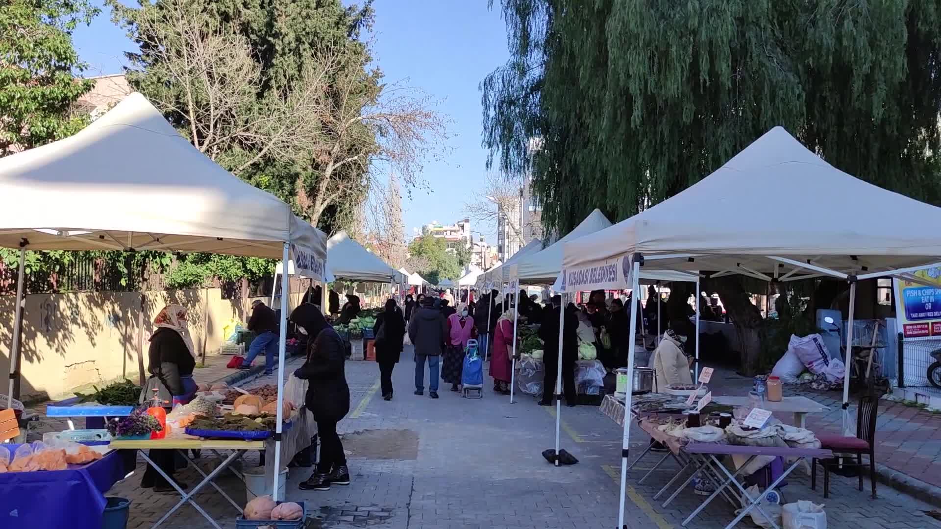 KUŞADALILAR, SAĞLIKLI GIDAYLA YEREL ÜRETİCİ PAZARINDA BULUŞUYOR