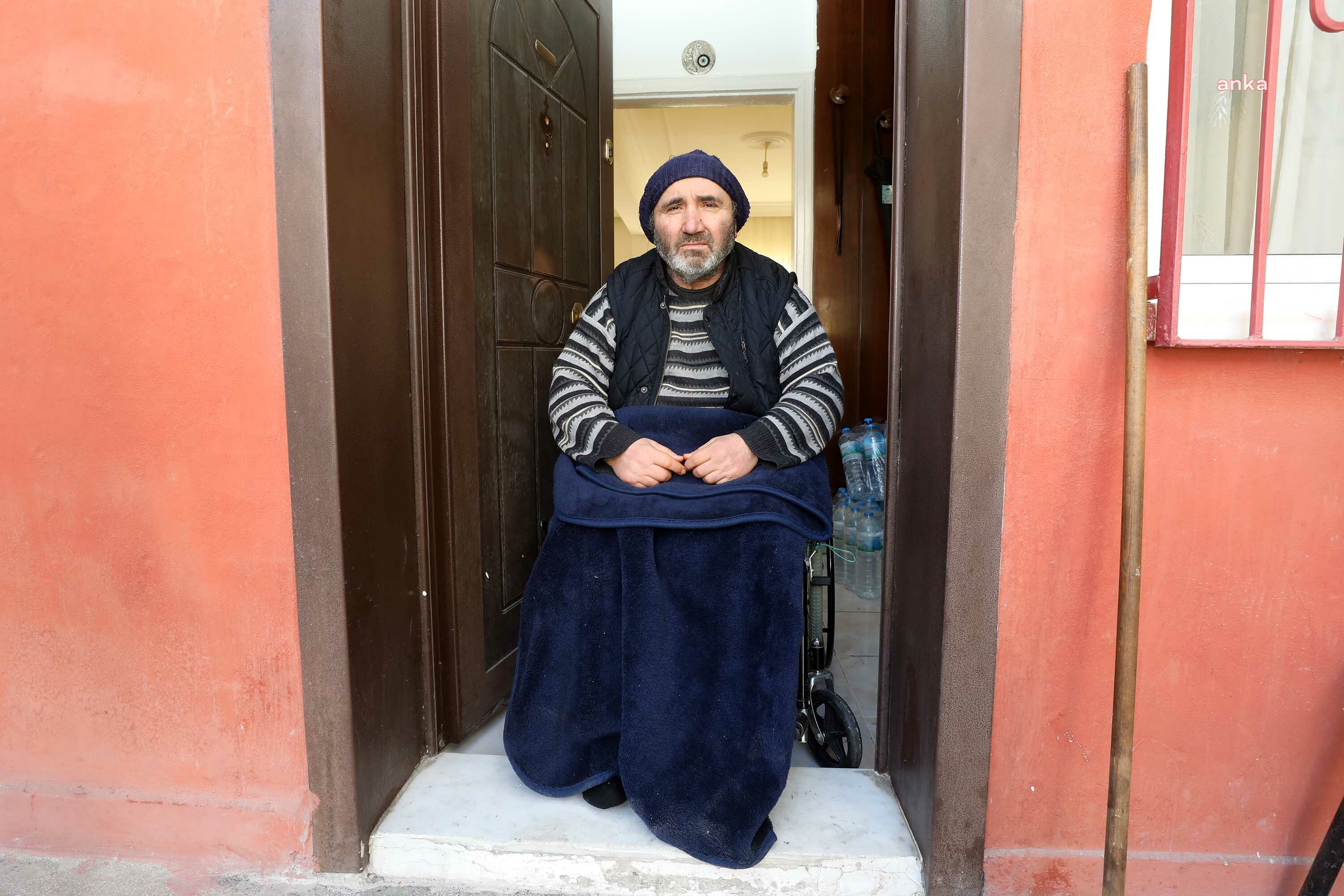 SELAHADDİN AMCA , YENİMAHALLE BELEDİYESİ SAYESİNDE ARTIK EVİNE RAHAT GİRİP ÇIKACAK