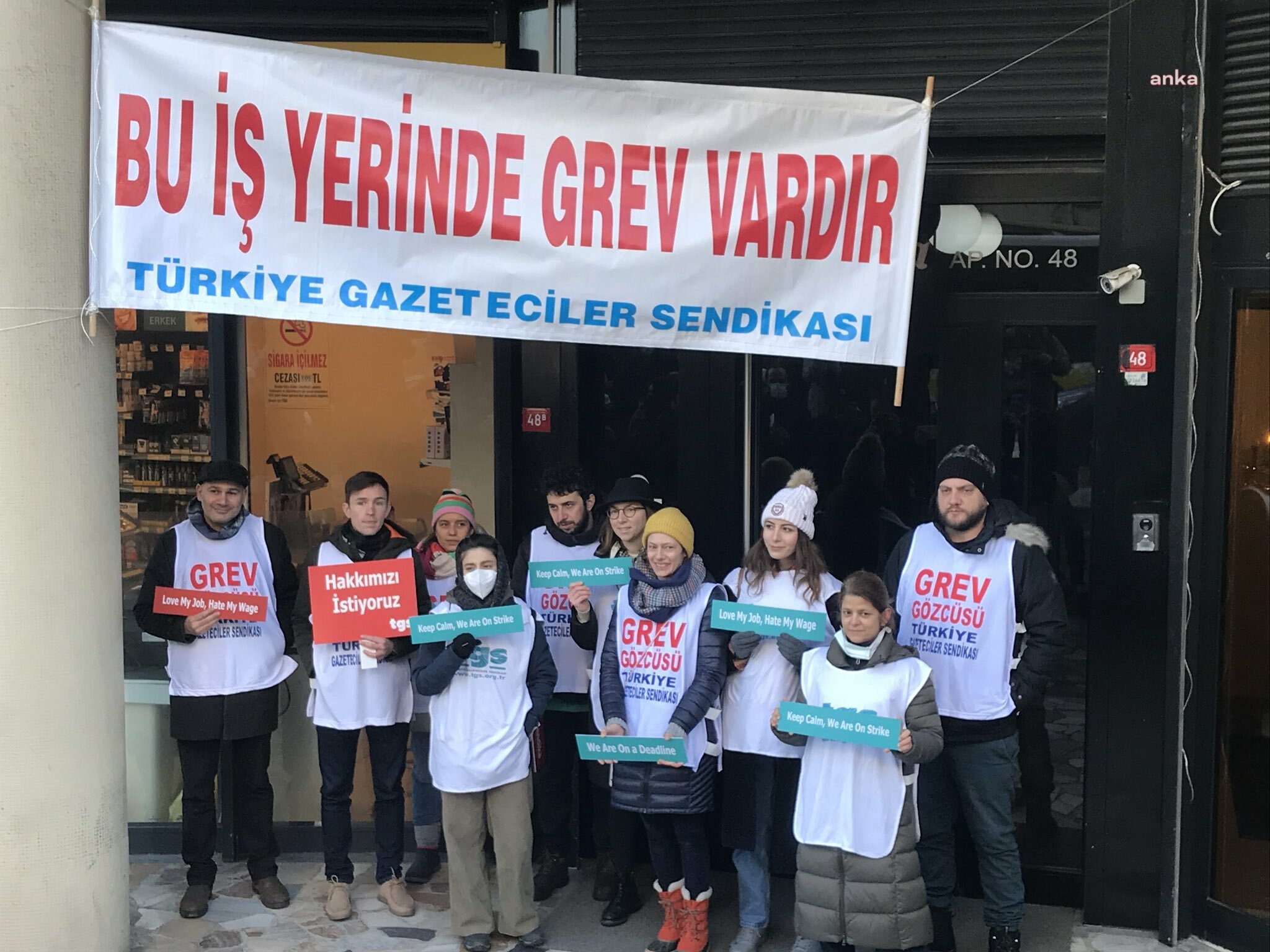 BBC TÜRKÇE ÇALIŞANLARI GREVE ÇIKTI