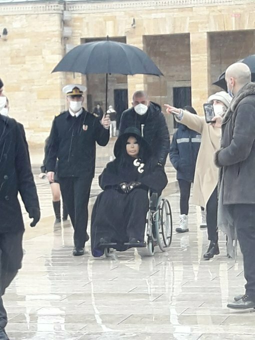 ANITKABİR KOMUTANI VE TAKIM KOMUTANI GÖREVDEN ALINDI
