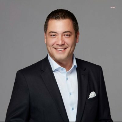 MURAT ONGUN: “RIDVAN DİLMEN DÜN FUTBOLUN ŞEYTANIYDI BUGÜN SİYASETİN ŞEYTANI”