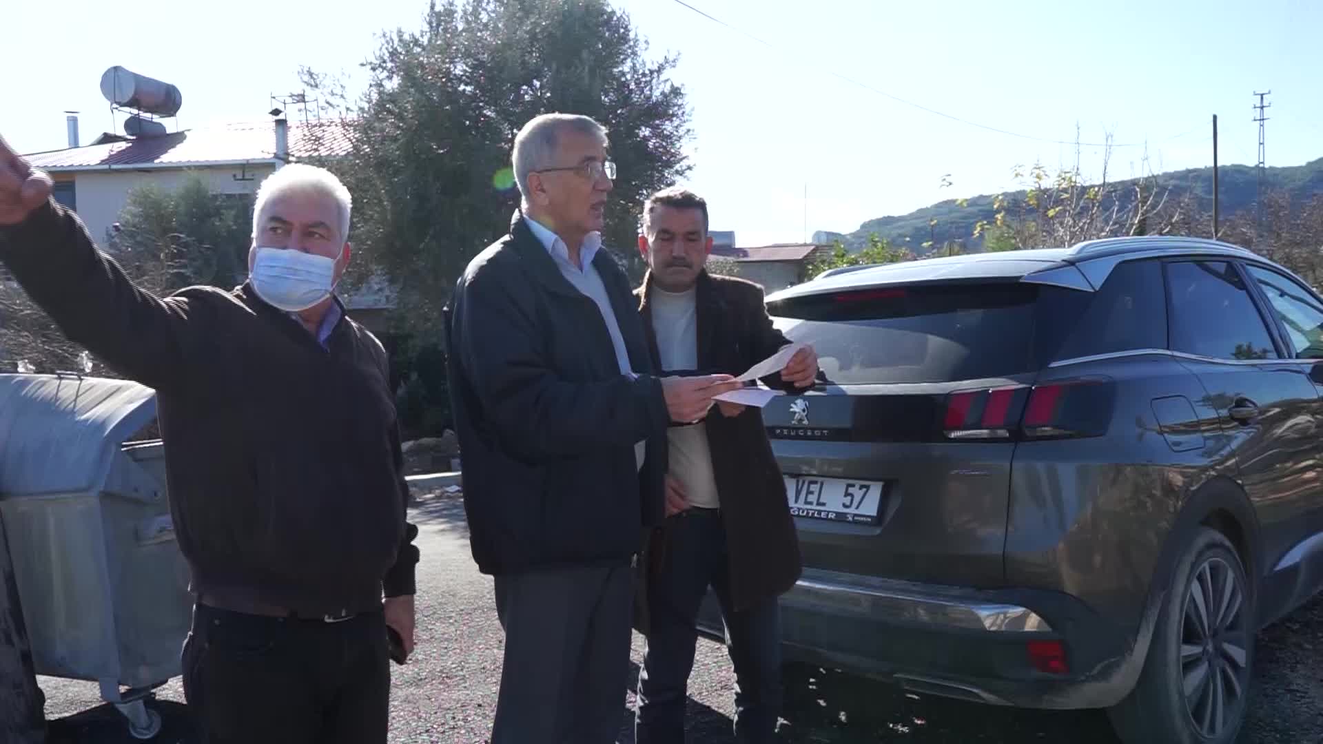 BOZÖN HALKI ORMAN ALANININ HAZİNEYE DEVREDİLMESİNE KARŞI ÇIKTI