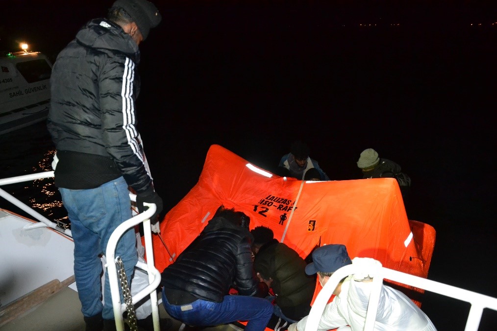 BODRUM AÇIKLARINDA 38 GÖÇMEN KURTARILDI