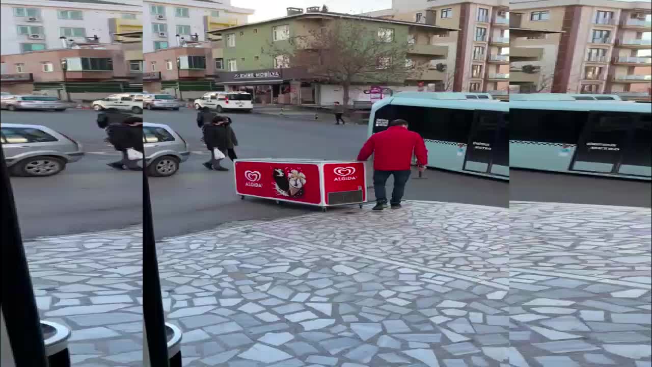 YÜKSEK ELEKTRİK FATURASI NEDENİYLE BAKKALLAR BUZDOLAPLARINI İADE EDİYOR: "DONDURMA SATMAMA KARARI ALINDI"