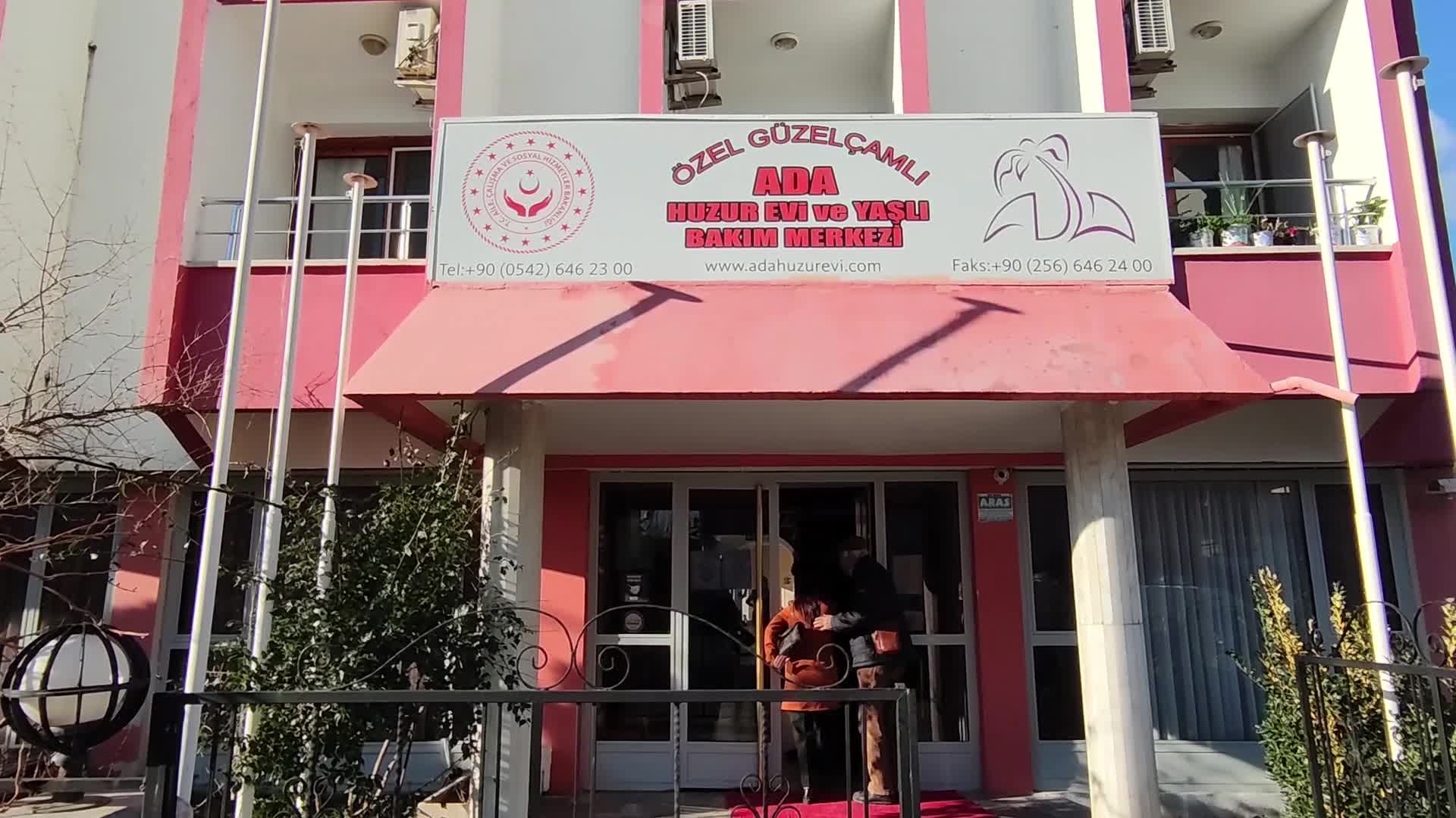 KUŞADASI BELEDİYESİ YÖNETİCİLERİ BAKIM MERKEZLERİNİ ZİYARET ETTİ