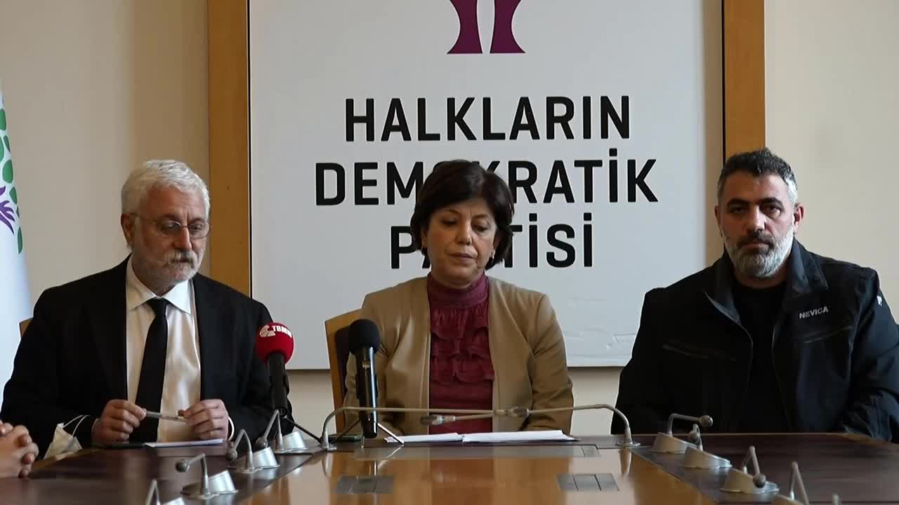 BEŞTAŞ'TAN DEDEOĞULLARI AİLESİNE YÖNELİK SALDIRI DAVASINA ÇAĞRI: "IRKÇILIĞA, KATLİAMLARA KARŞI OLAN HERKESİ KONYA’DA GÖRMEK İSTİYORUZ"