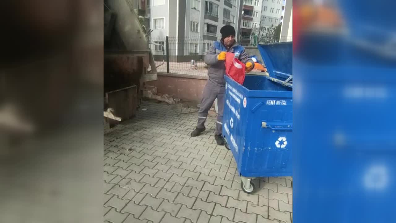 ÇORUM’DA TEMİZLİK İŞÇİSİNİN BAYRAK HASSASİYETİ