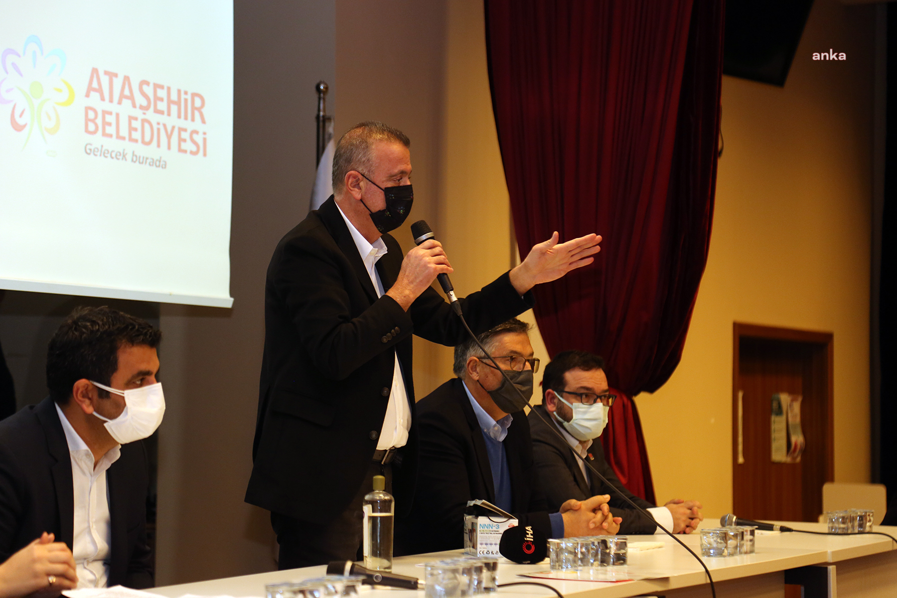 ATAŞEHİR BELEDİYESİ'NDEN ÂŞIK VEYSEL VE MUSTAFA KEMAL MAHALLELERİ'NİN İMAR PLANLARIYLA İLGİLİ BİLGİLENDİRME TOPLANTISI