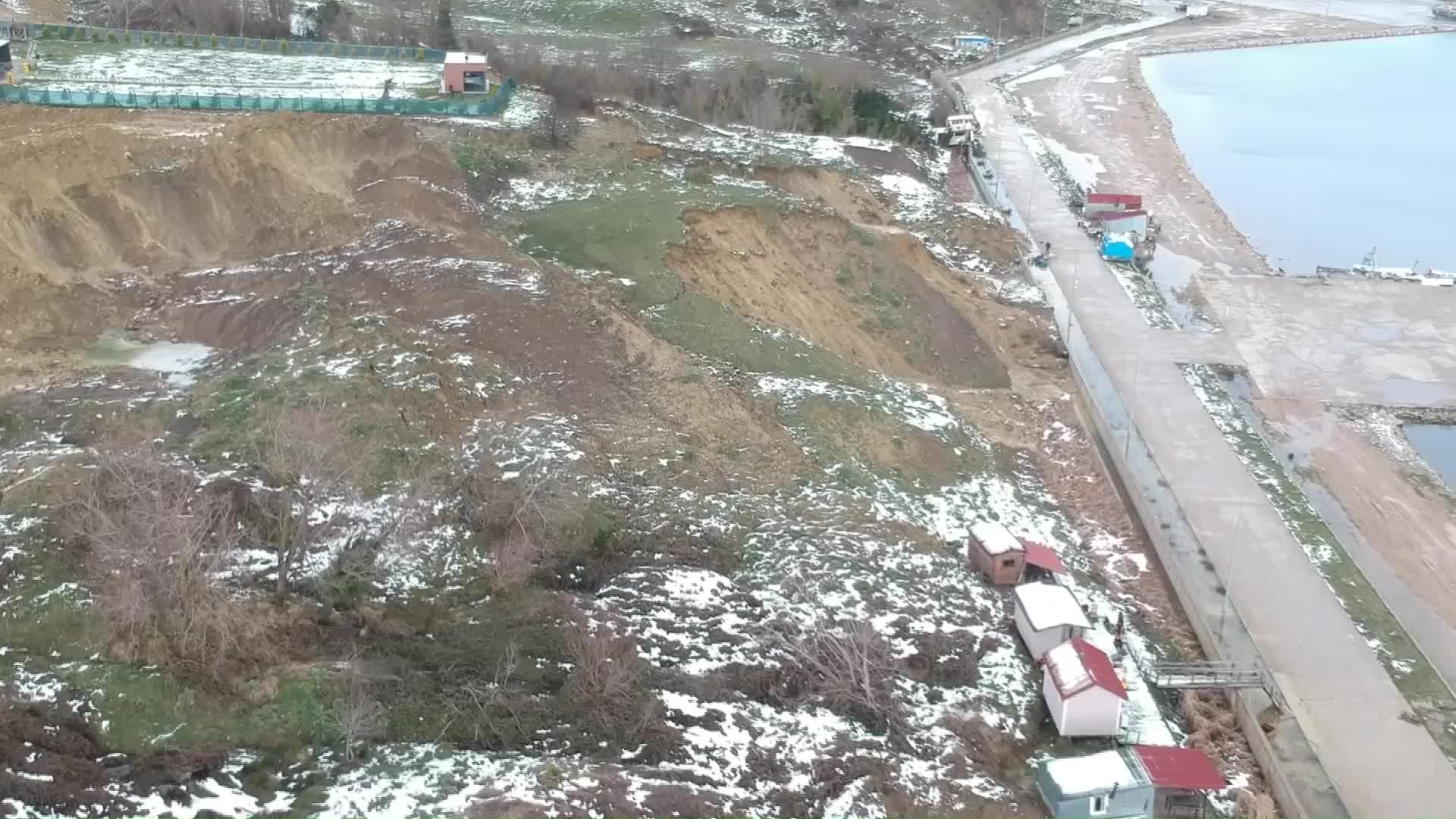 SİNOPLU BALIKÇILAR HEYELAN SONRASINDA MAĞDURİYETLERİNİN GİDERİLMESİNİ İSTİYOR